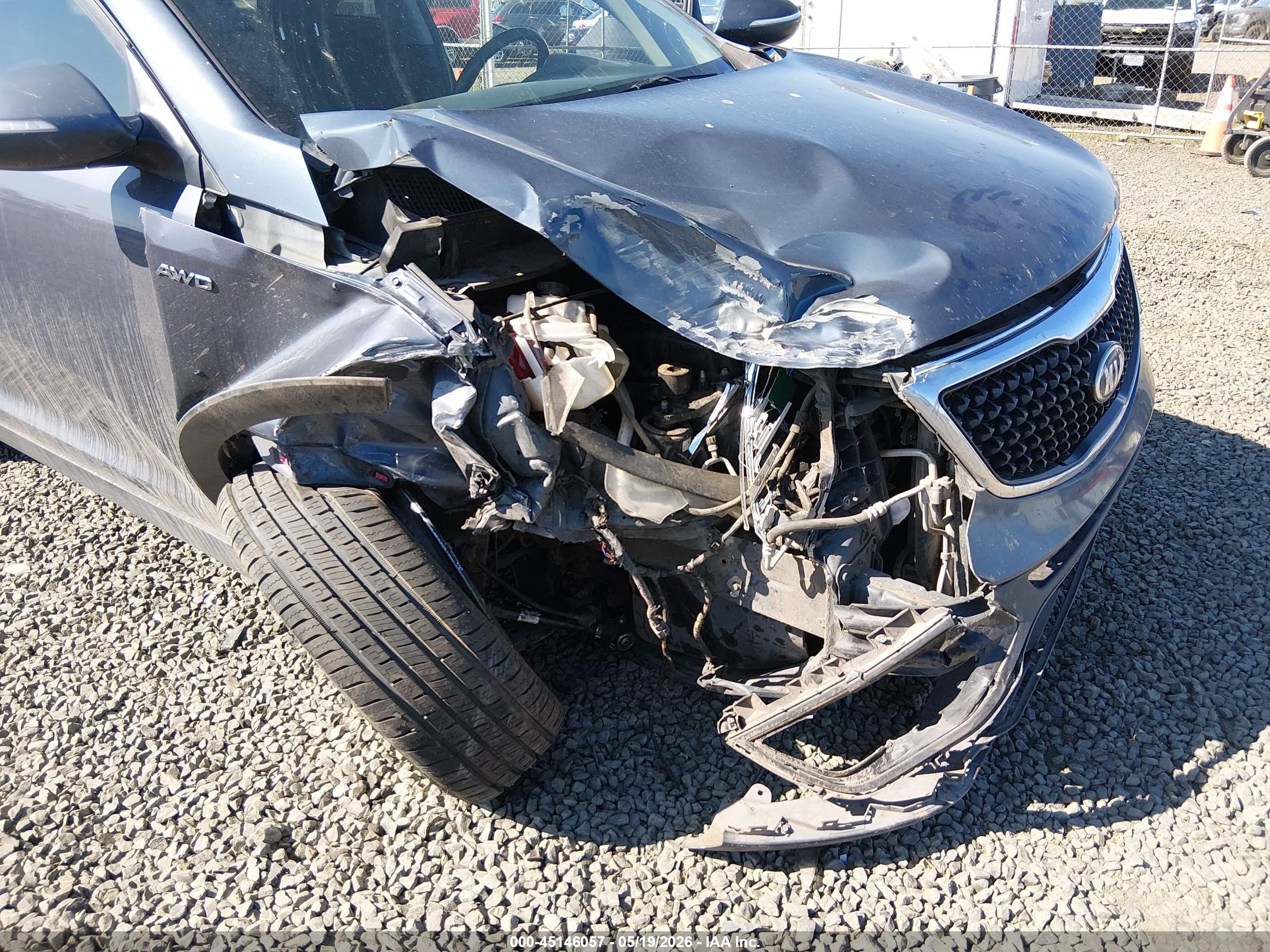 2014 Kia Sportage Ex Blue vin: KNDPCCAC5E7647847