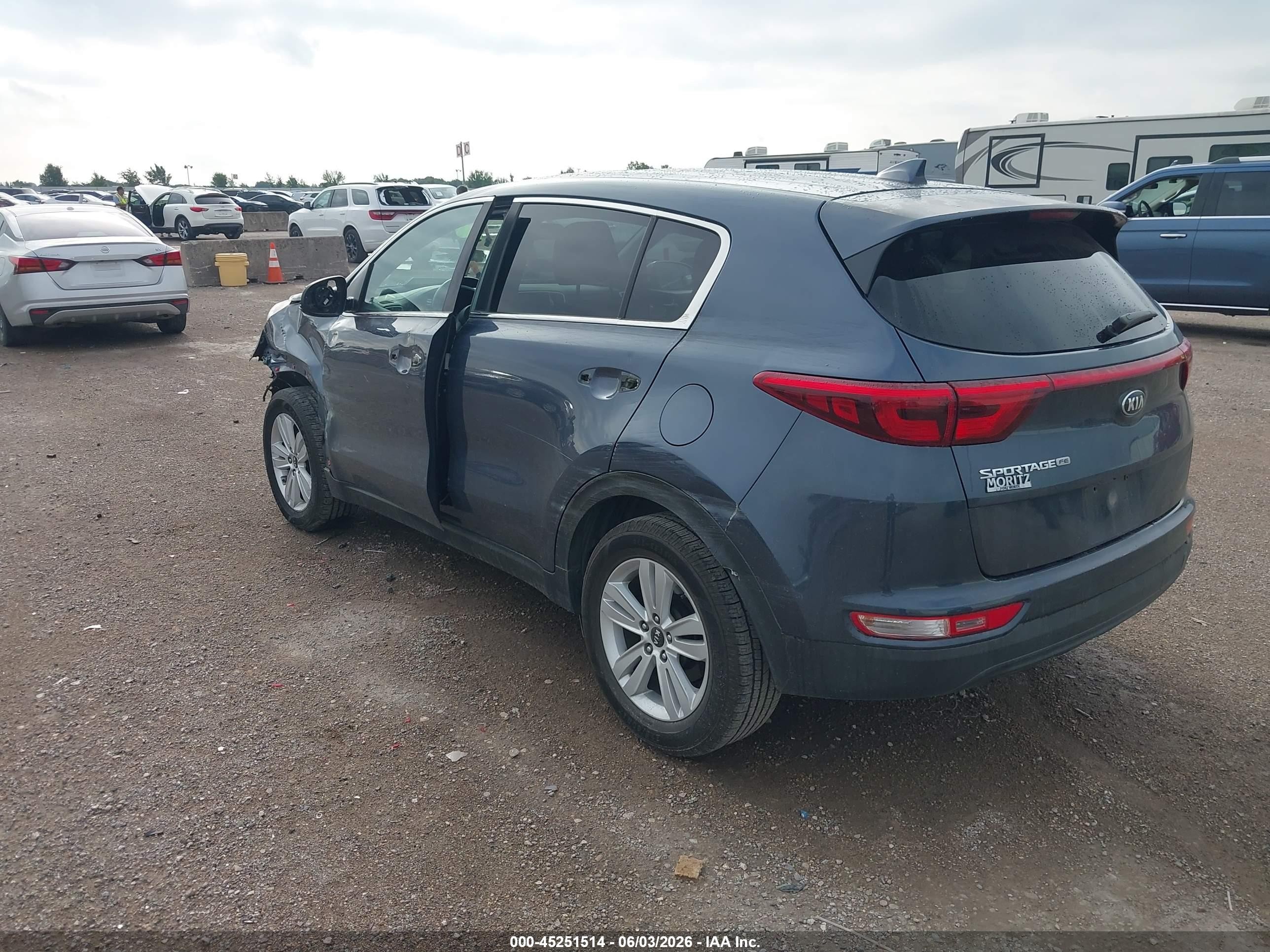 2018 Kia Sportage Lx Dark Blue vin: KNDPM3AC0J7454237