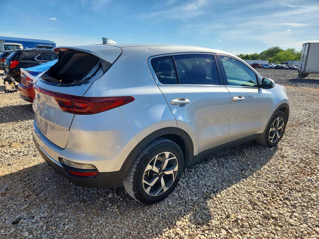 2021 Kia Sportage Lx Silver vin: KNDPM3AC0M7888985