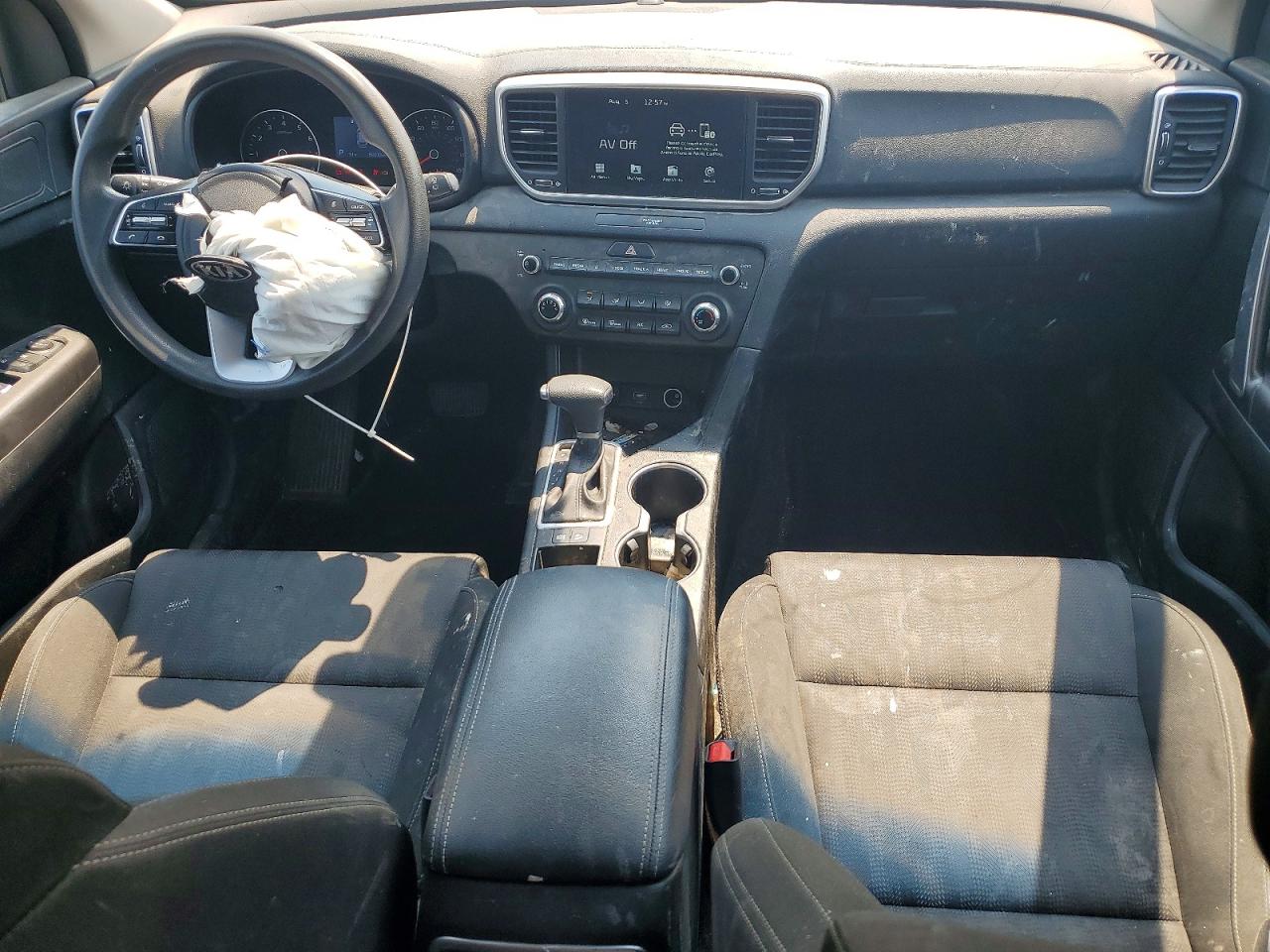 2022 Kia Sportage Lx Silver vin: KNDPM3AC0N7950600