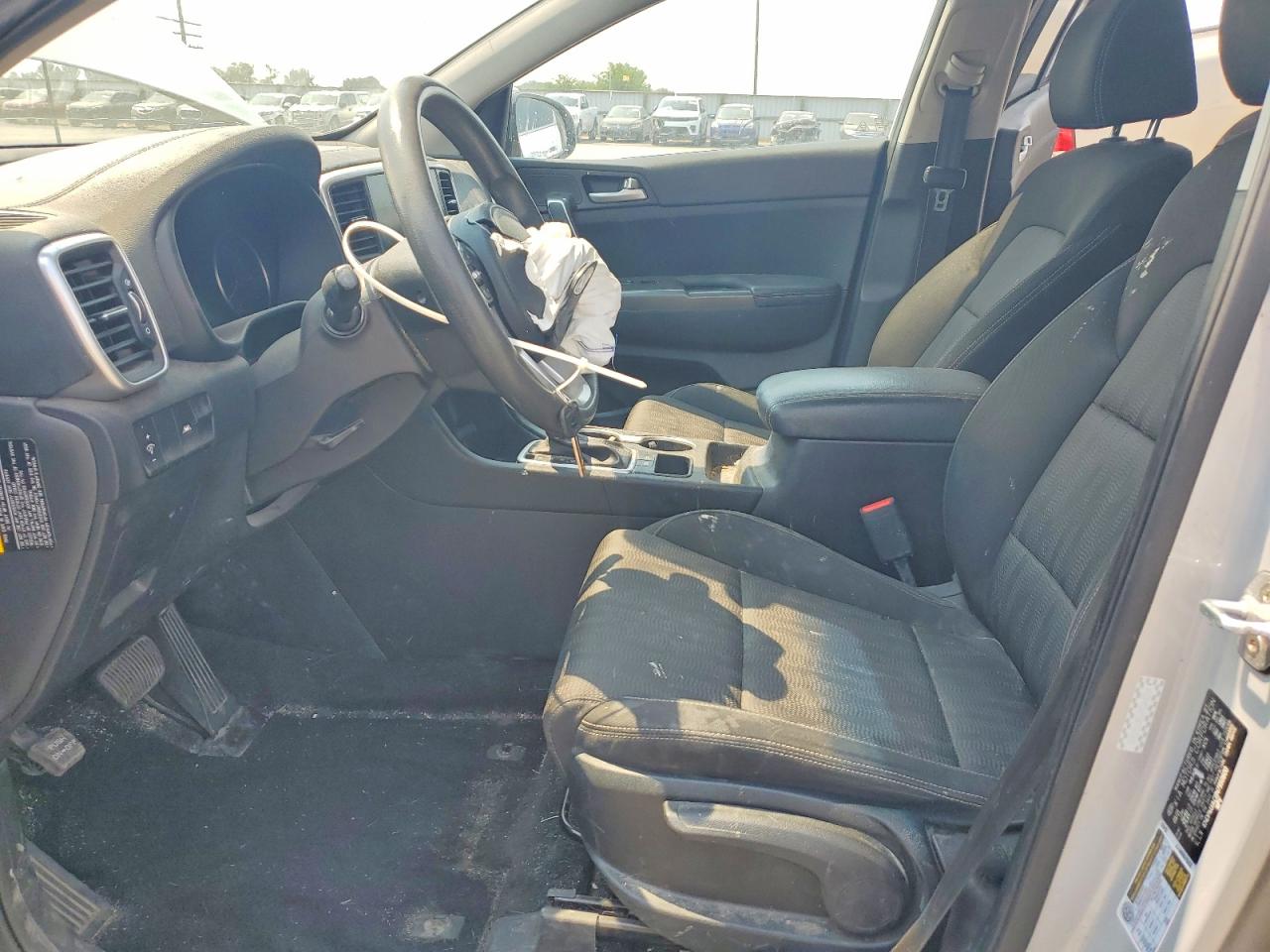 2022 Kia Sportage Lx Silver vin: KNDPM3AC0N7950600