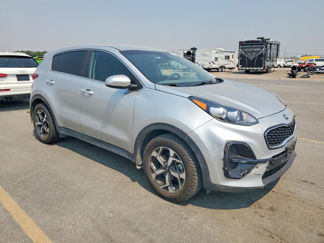 2022 Kia Sportage Lx Silver vin: KNDPM3AC0N7950600