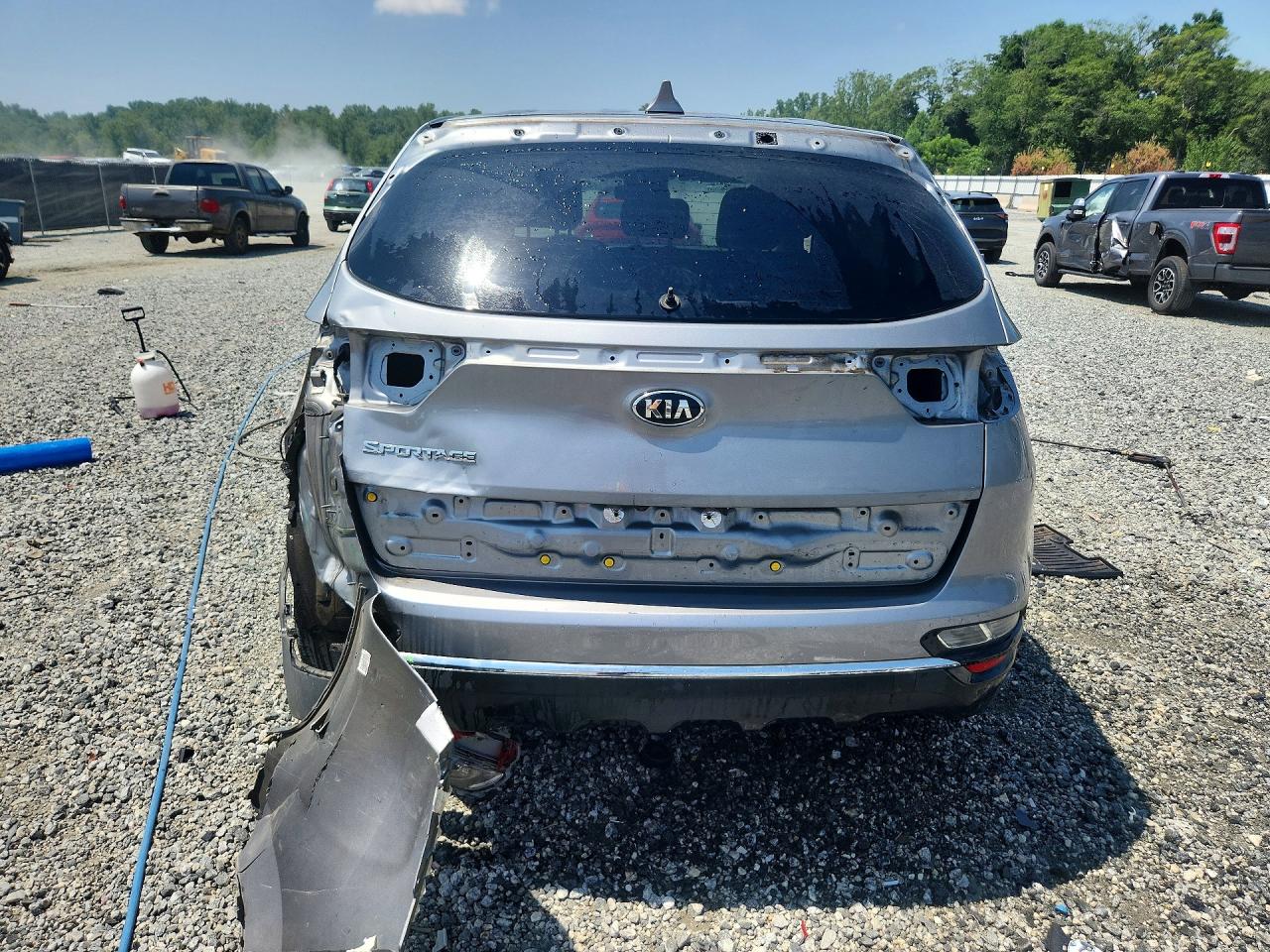 2021 Kia Sportage Lx Silver vin: KNDPM3AC1M7944934