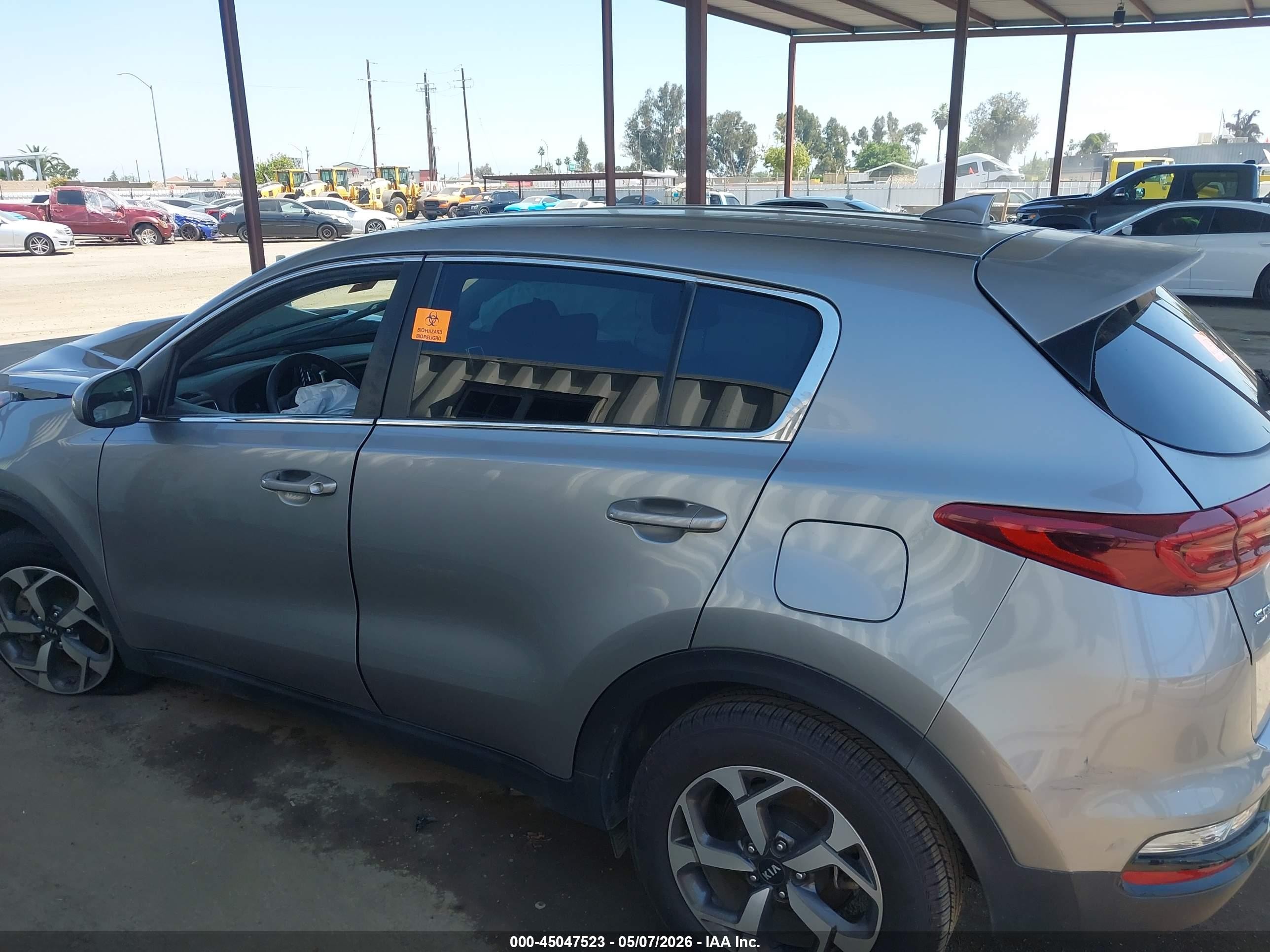 2020 Kia Sportage Lx Серый vin: KNDPM3AC4L7799242