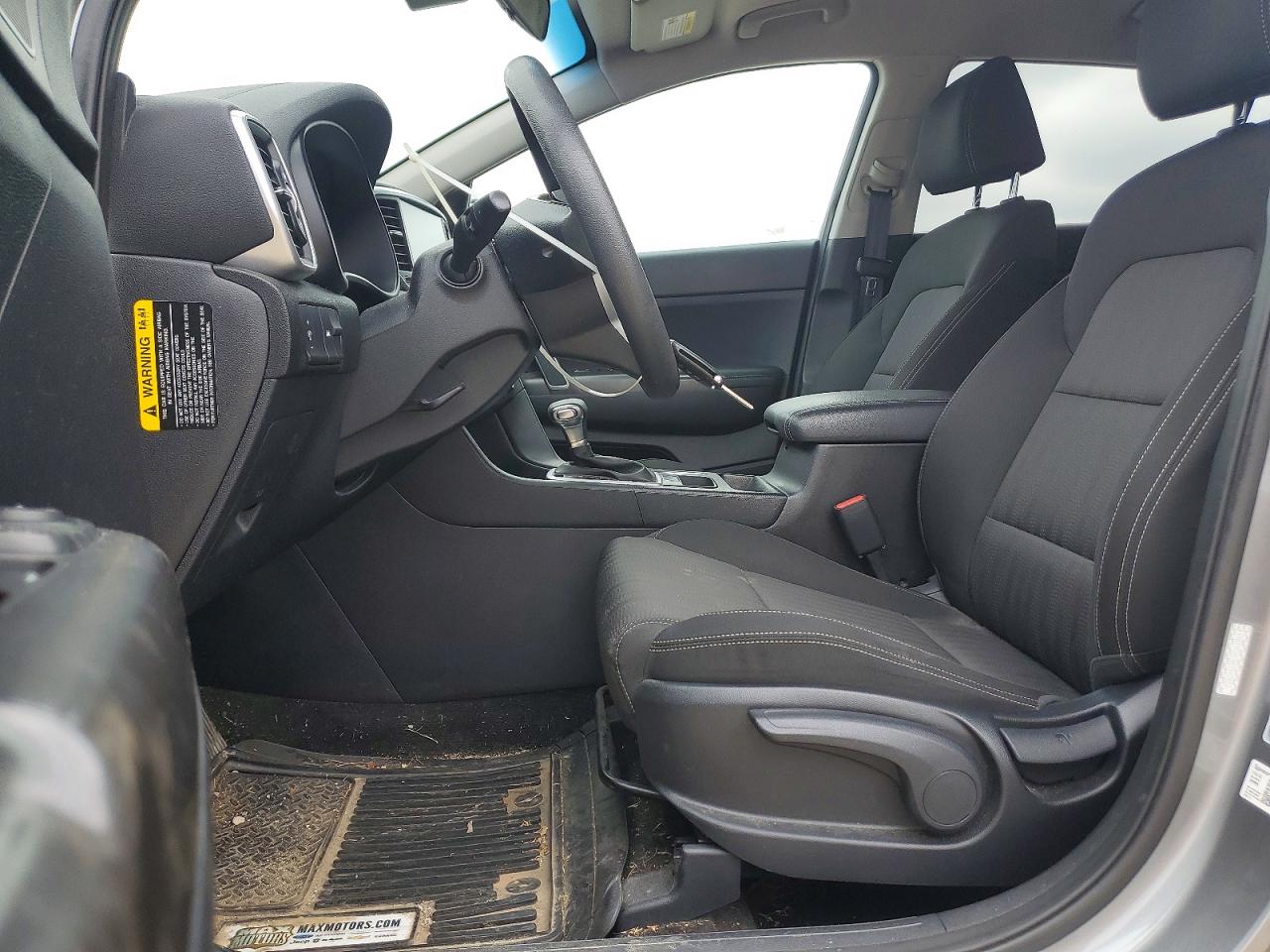 2022 Kia Sportage Lx Gray vin: KNDPM3AC4N7997452