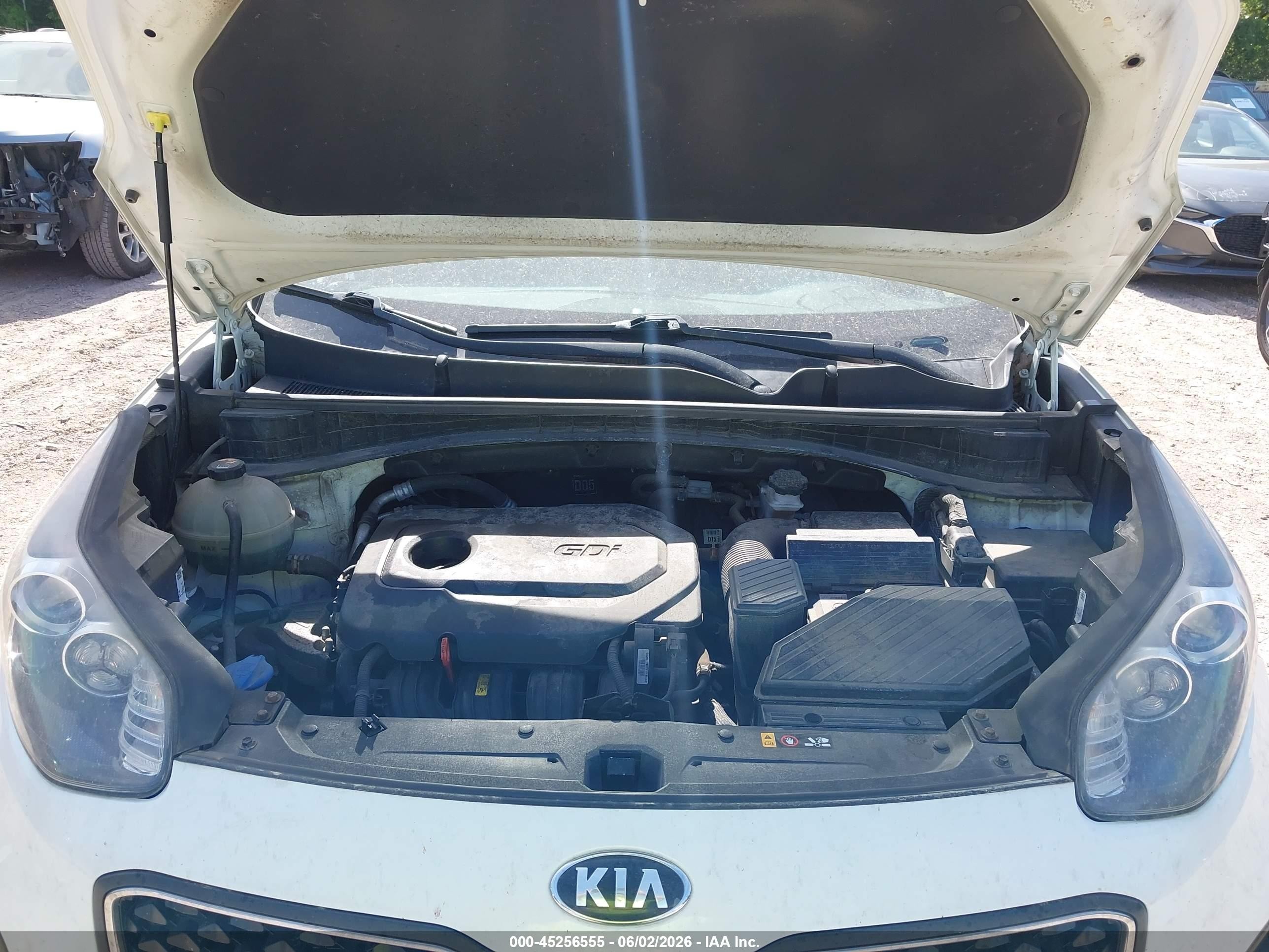 2019 Kia Sportage Lx White vin: KNDPM3AC5K7515115