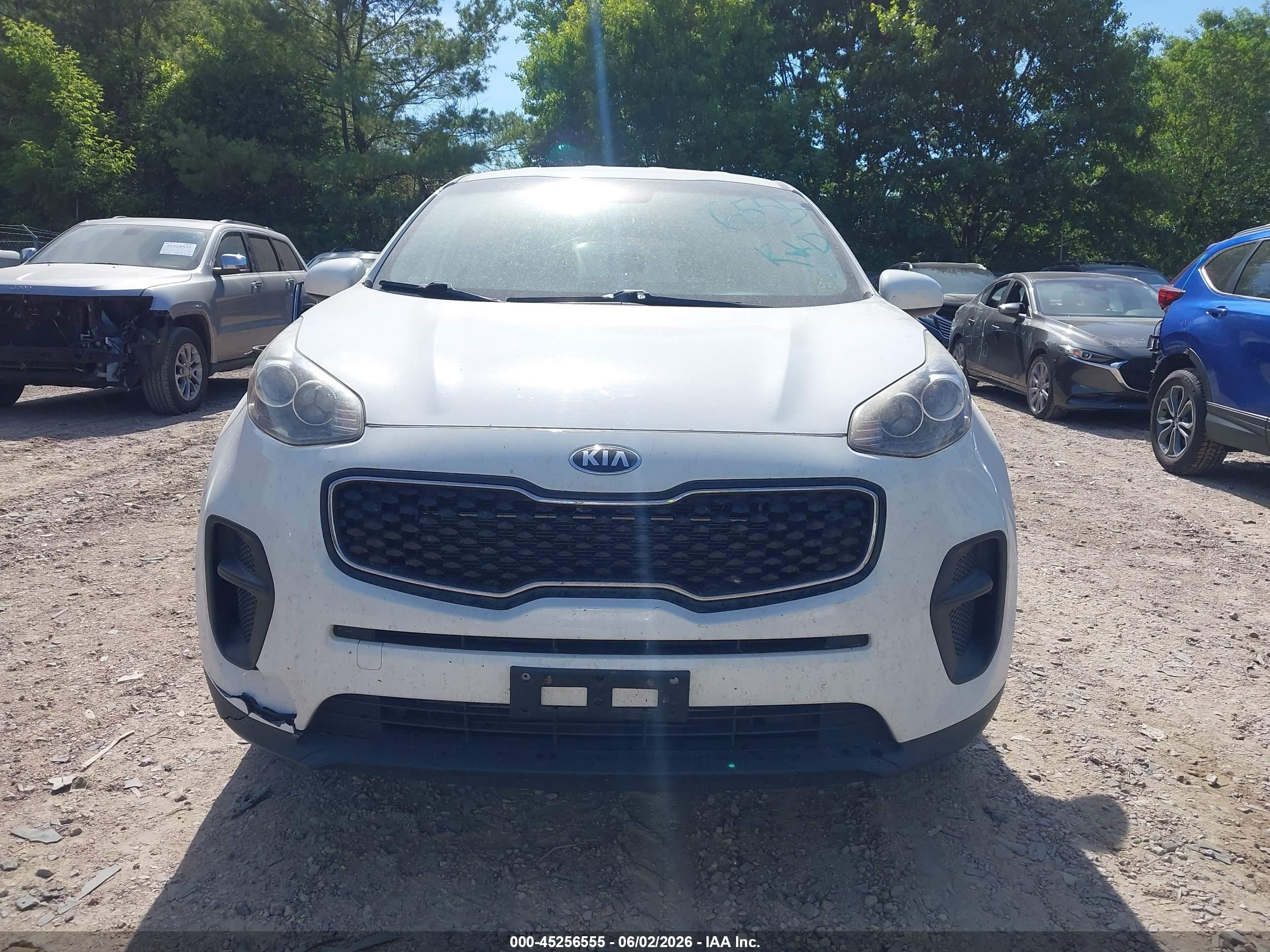 2019 Kia Sportage Lx White vin: KNDPM3AC5K7515115