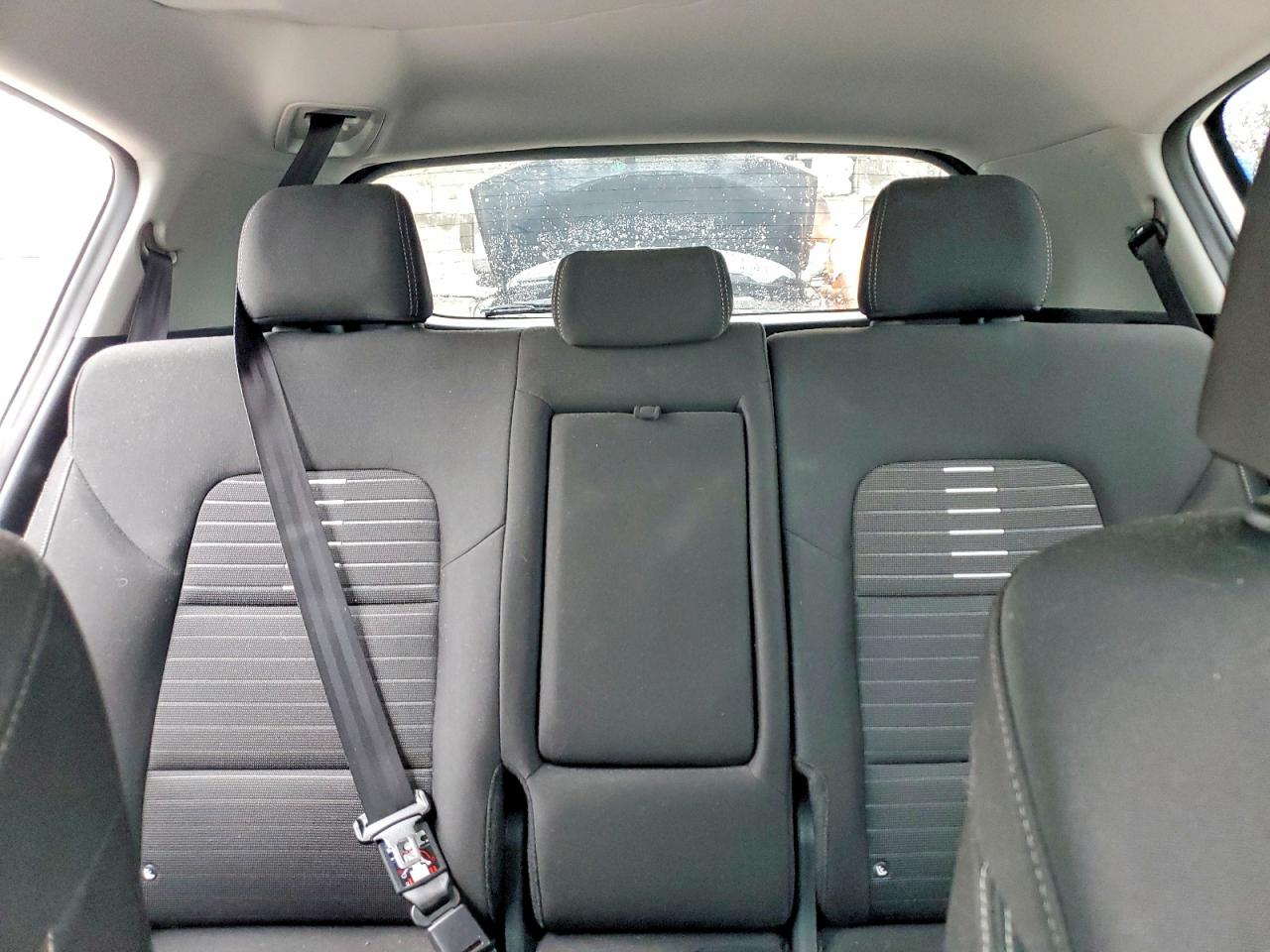 2022 Kia Sportage Lx Белый vin: KNDPM3AC5N7006372