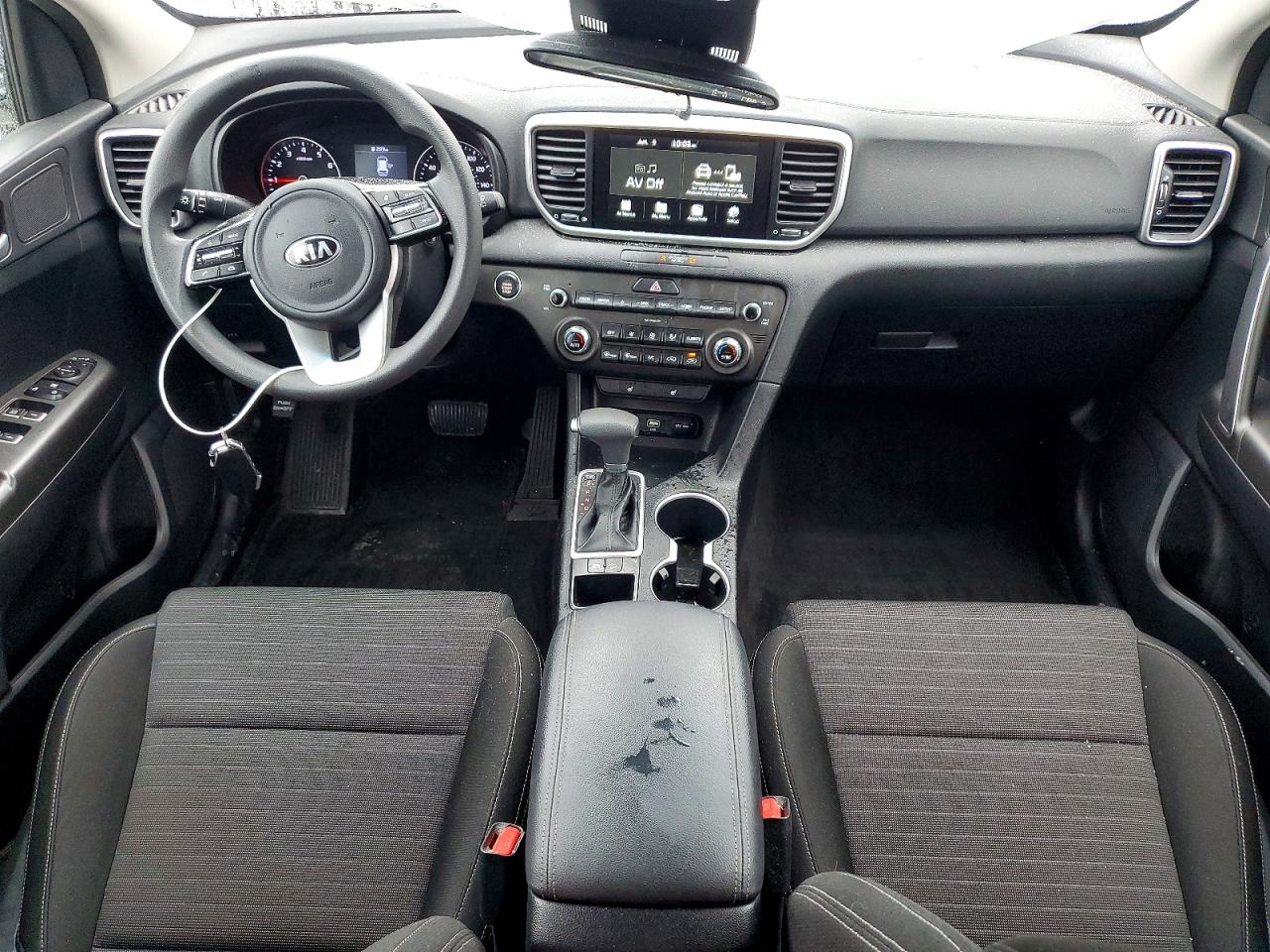 2022 Kia Sportage Lx Белый vin: KNDPM3AC5N7006372