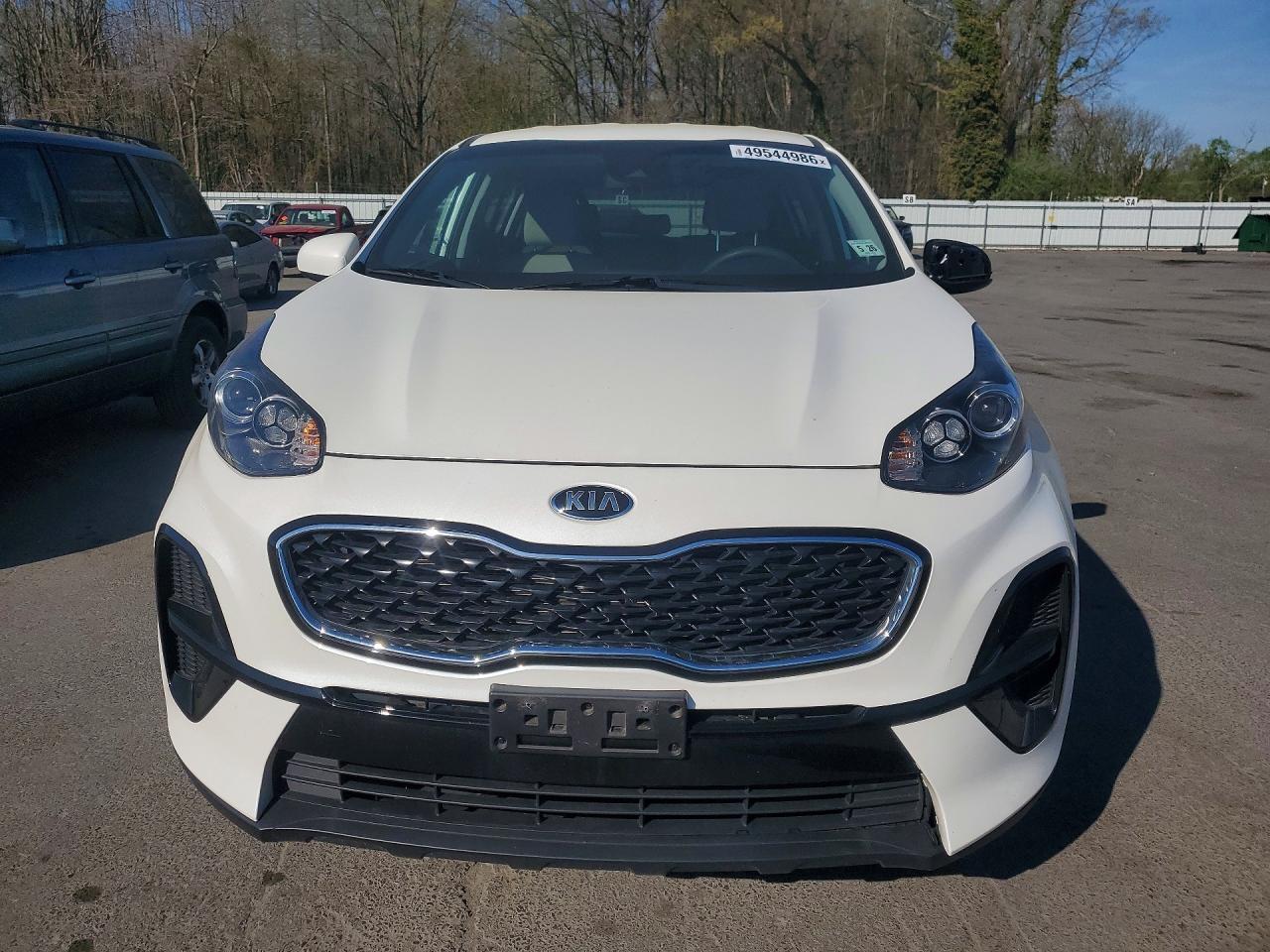2021 Kia Sportage Lx White vin: KNDPM3AC6M7893401