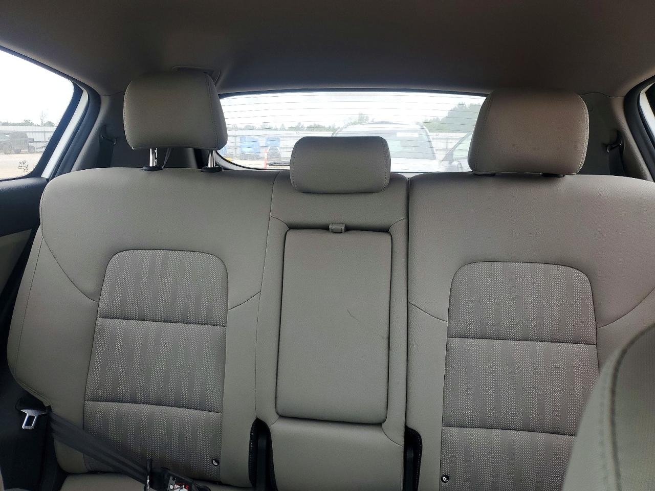 2022 Kia Sportage Lx White vin: KNDPM3AC6N7957339