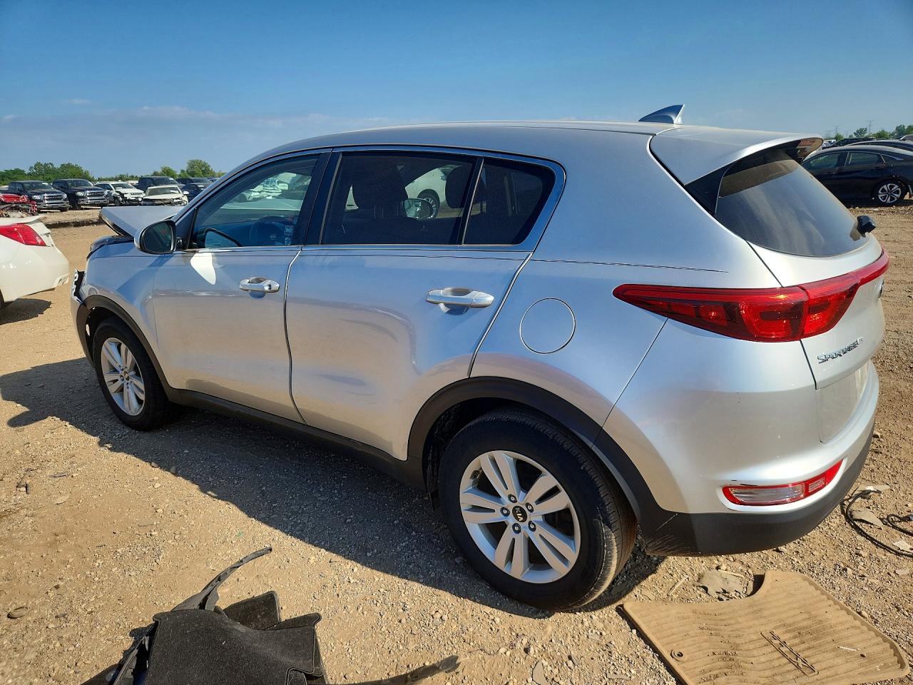 2019 Kia Sportage Lx Silver vin: KNDPM3AC7K7534054