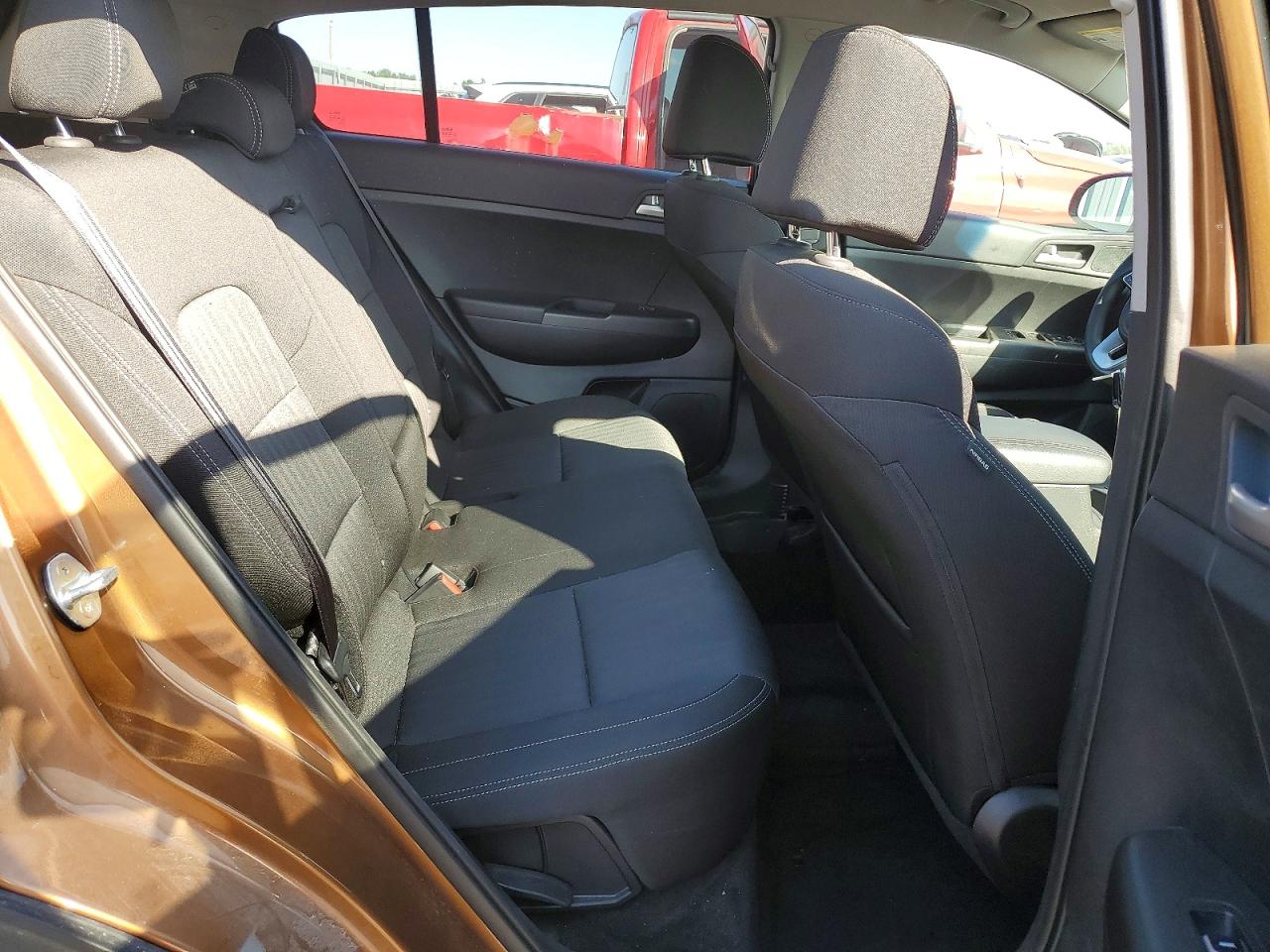 2021 Kia Sportagelx Brown vin: KNDPM3ZC9M7878858