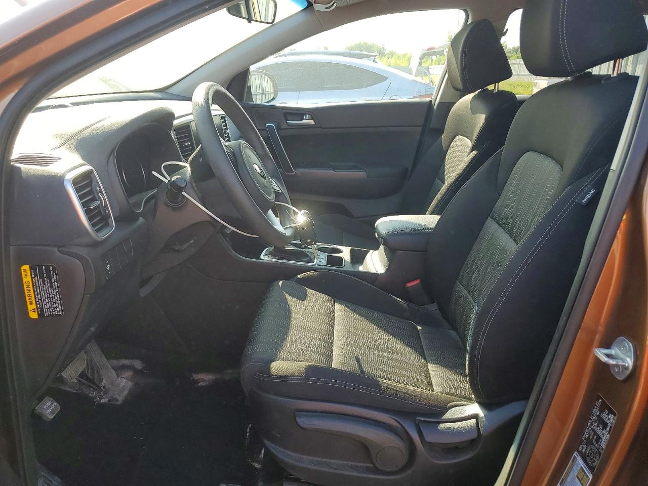 2021 Kia Sportagelx Brown vin: KNDPM3ZC9M7878858