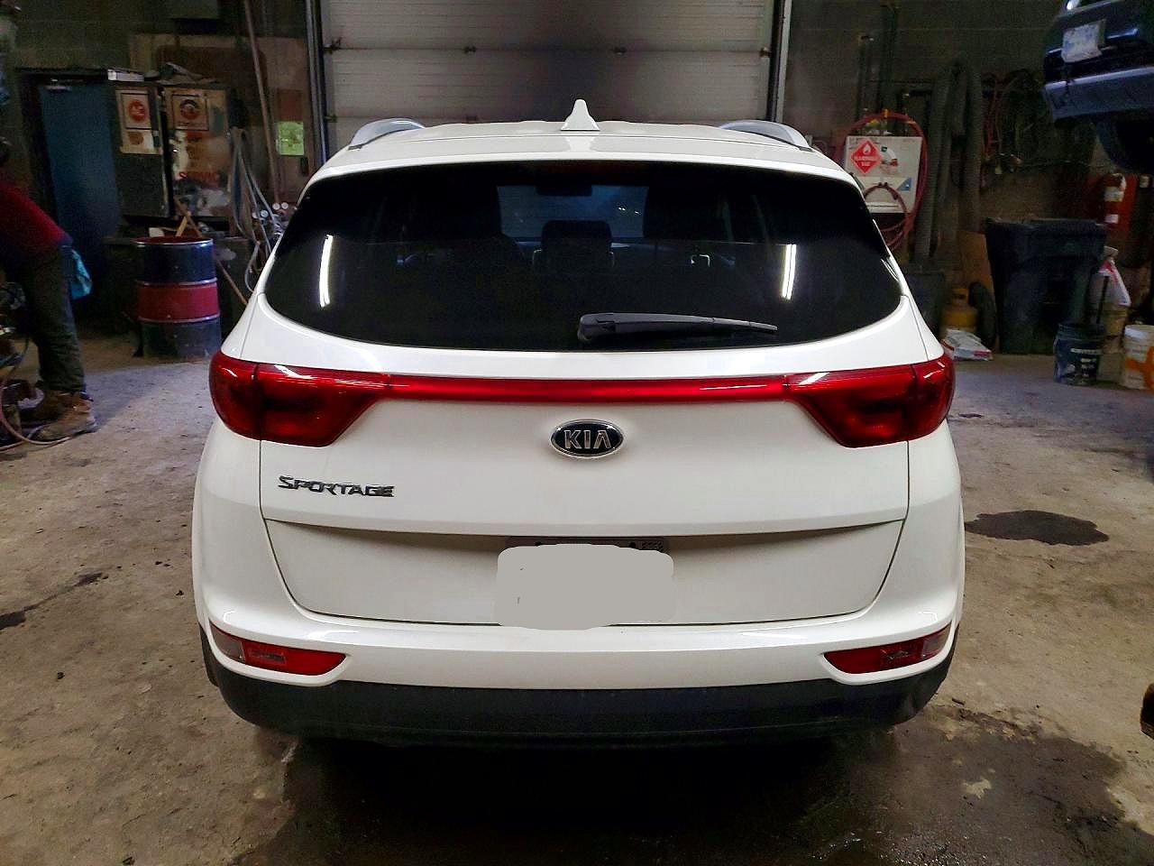 2019 Kia Sportage Gl(middle-low Grade) White vin: KNDPMCAC1K7532249