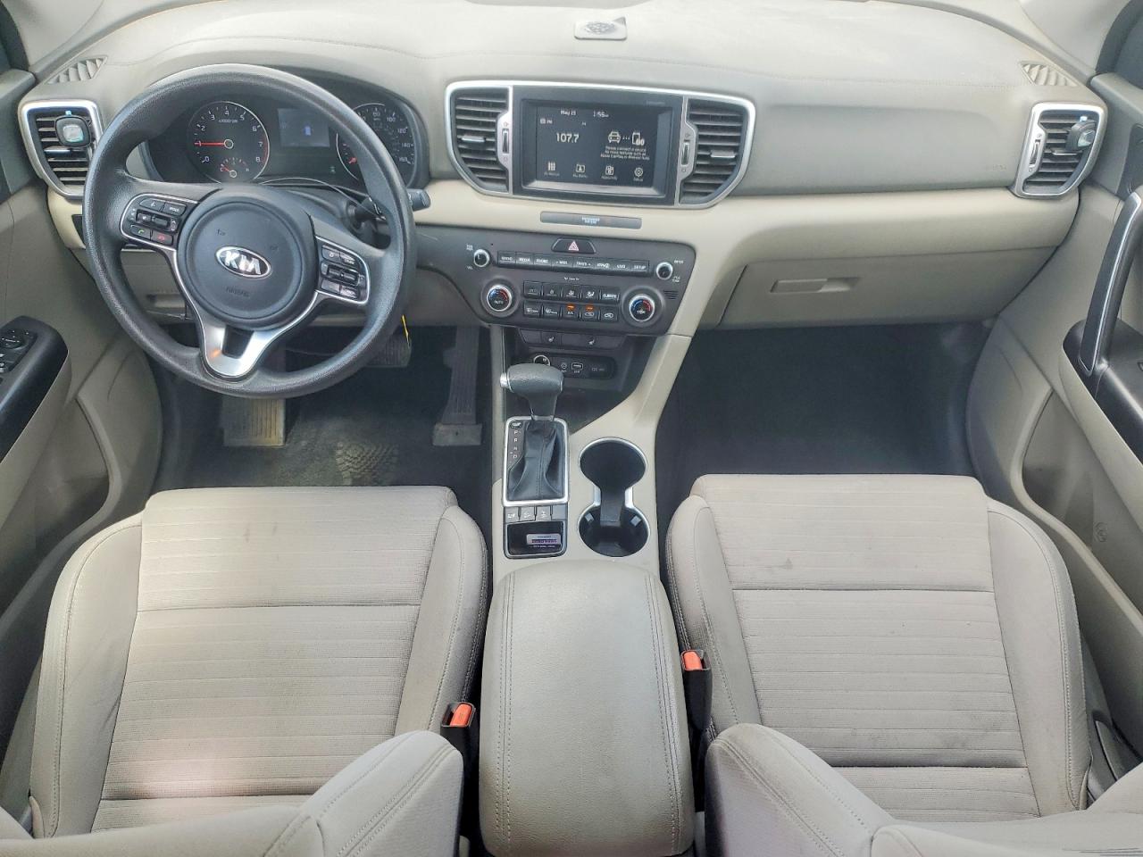 2018 Kia Sportage Lx Silver vin: KNDPMCAC2J7326713