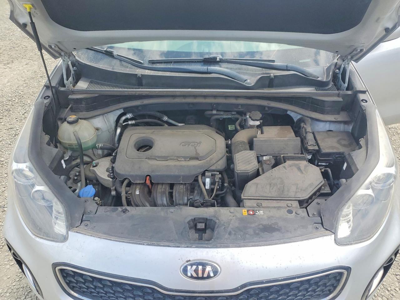 2018 Kia Sportage Lx Silver vin: KNDPMCAC2J7326713