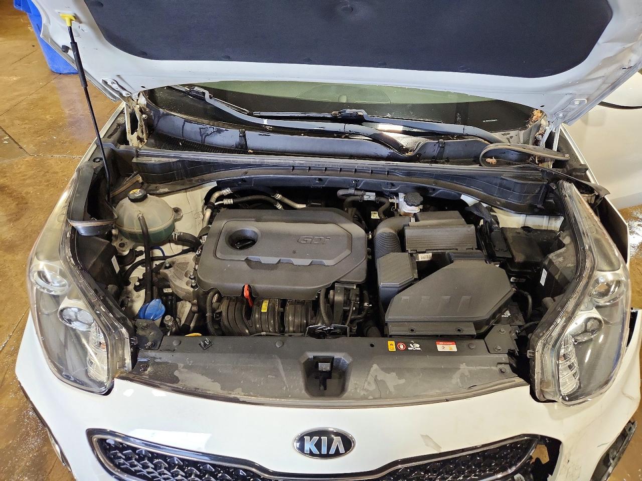 2019 Kia Sportage Lx White vin: KNDPMCAC2K7604771