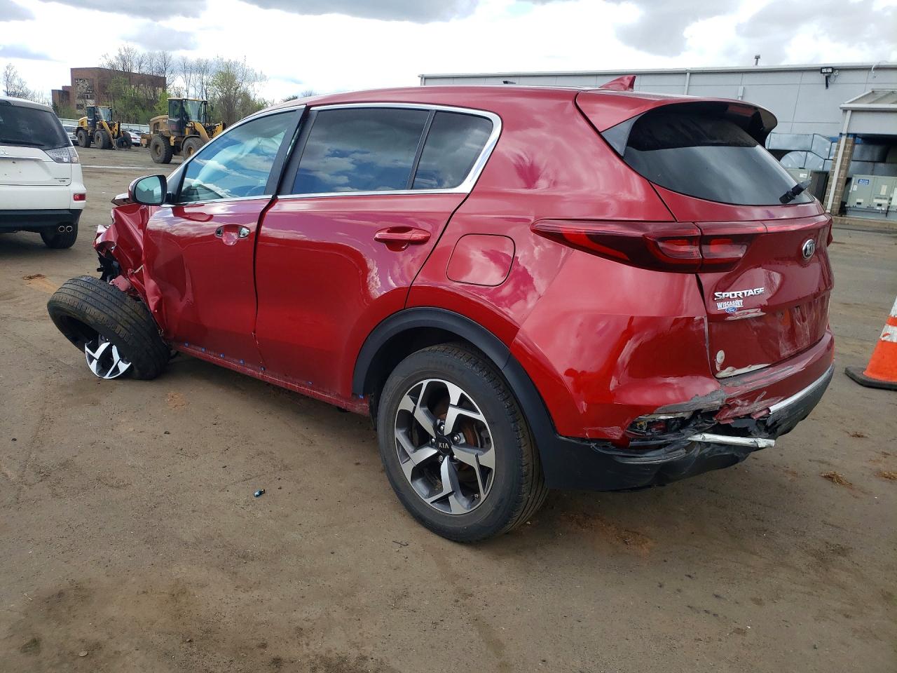 2022 Kia Sportage Lx Красный vin: KNDPMCAC2N7024392