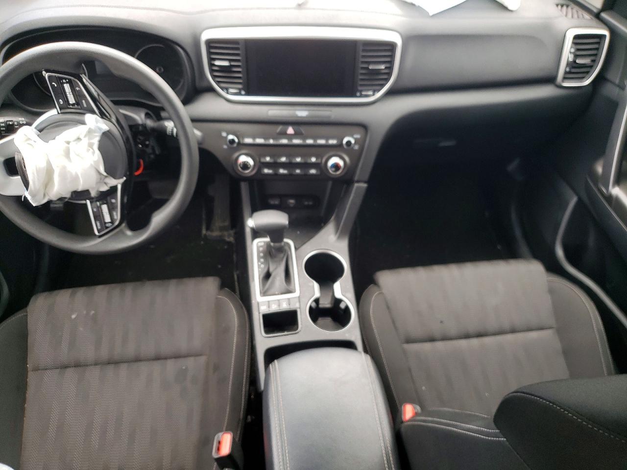 2022 Kia Sportage Lx Красный vin: KNDPMCAC2N7024392