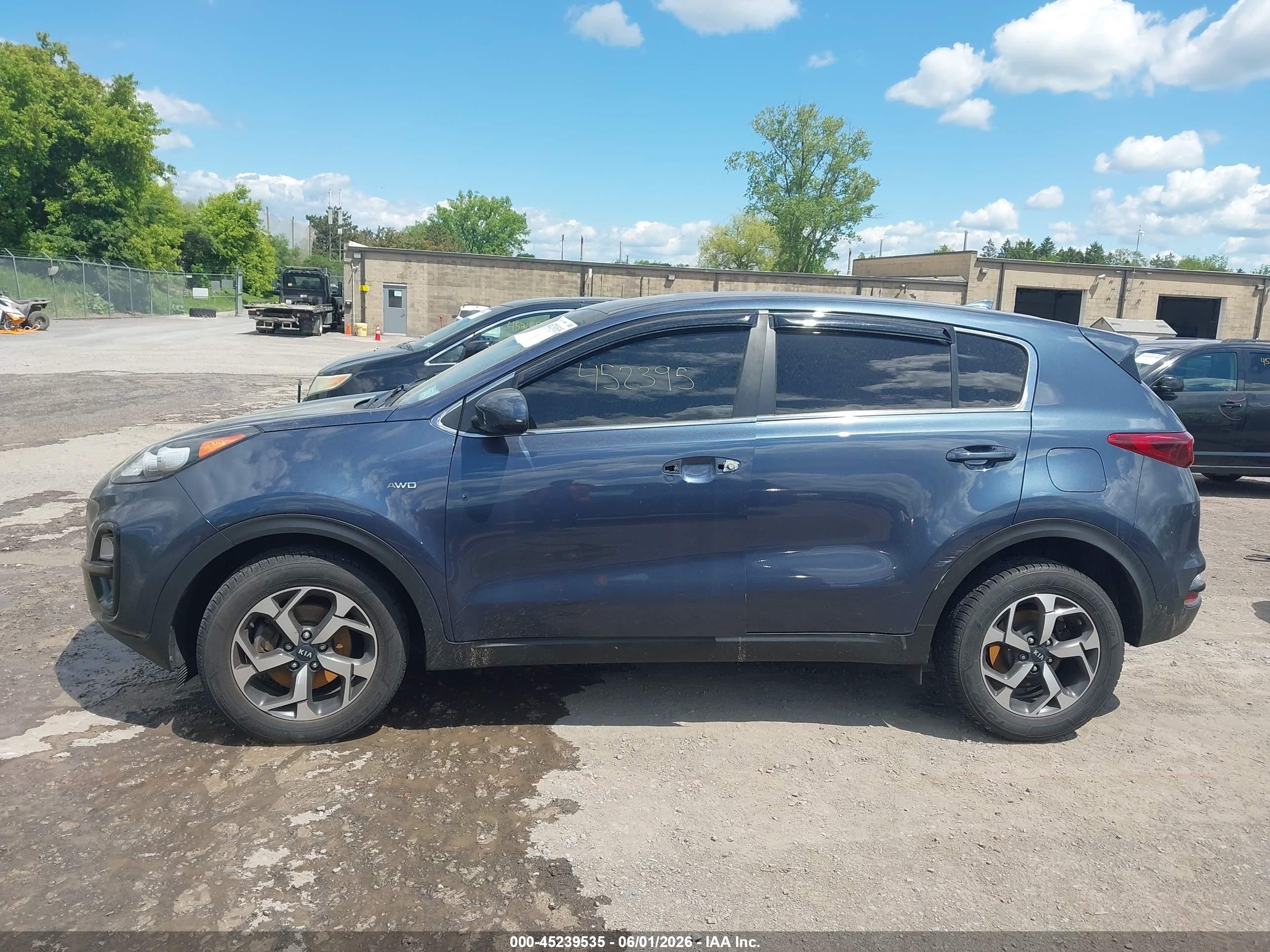 2021 Kia Sportage Lx Blue vin: KNDPMCAC3M7875311