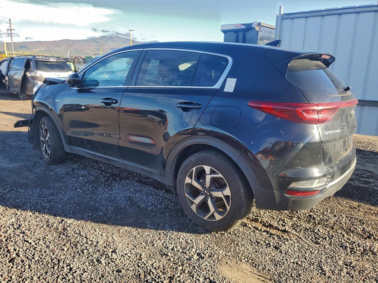 2021 Kia Sportage Lx Черный vin: KNDPMCAC3M7900482