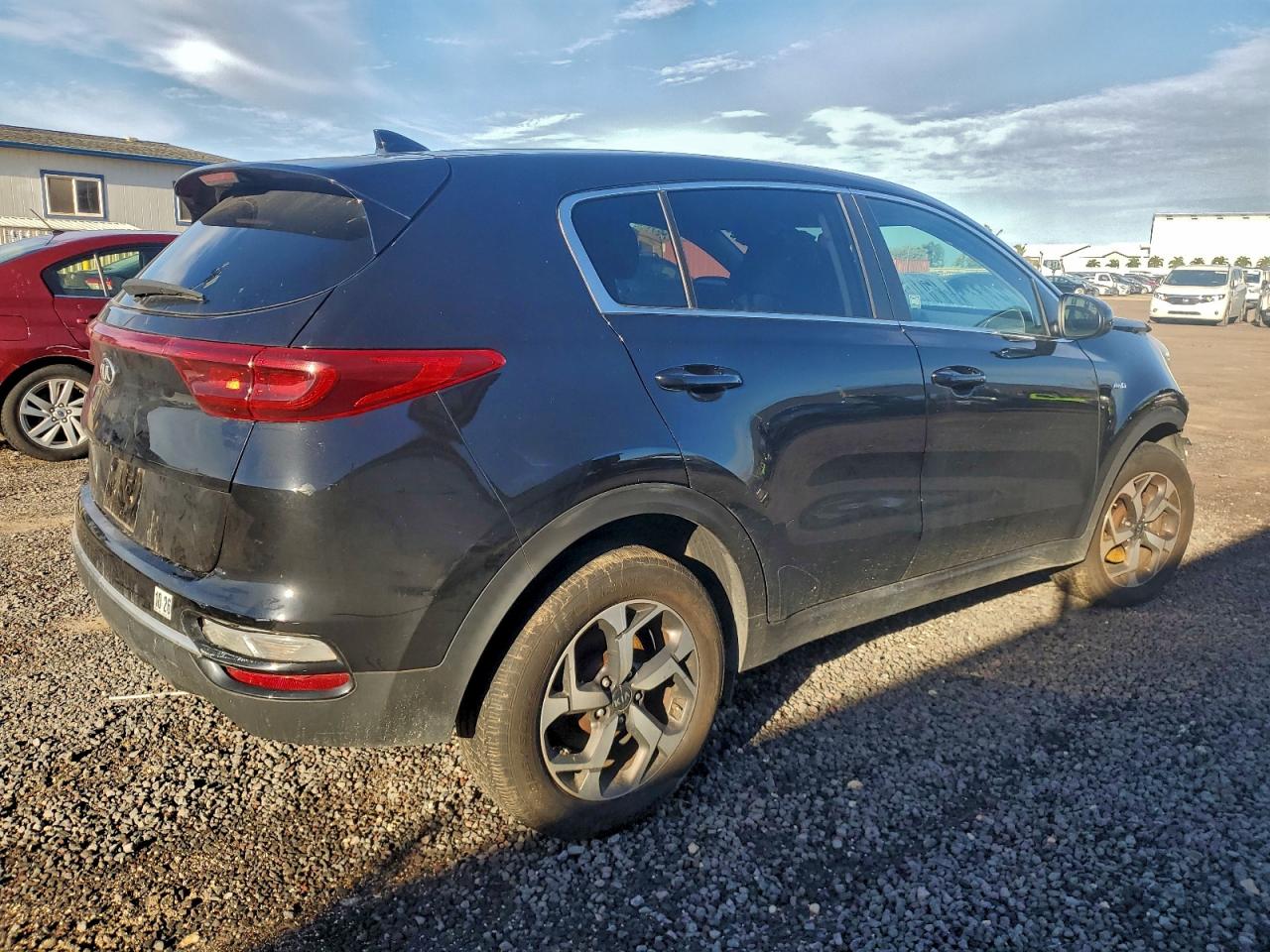 2021 Kia Sportage Lx Черный vin: KNDPMCAC3M7900482