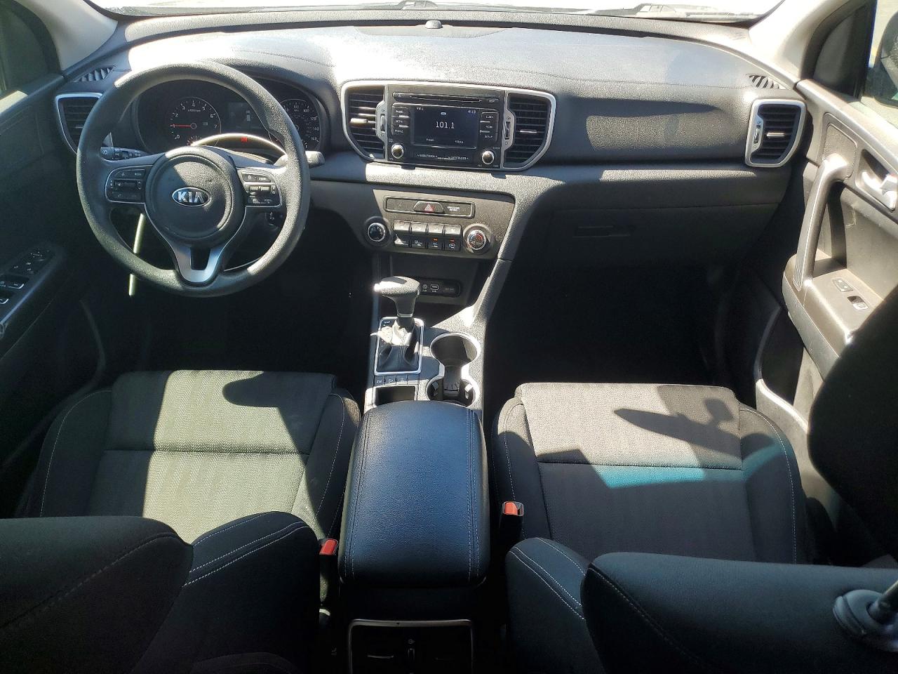 2017 Kia Sportage Lx Черный vin: KNDPMCAC4H7199554