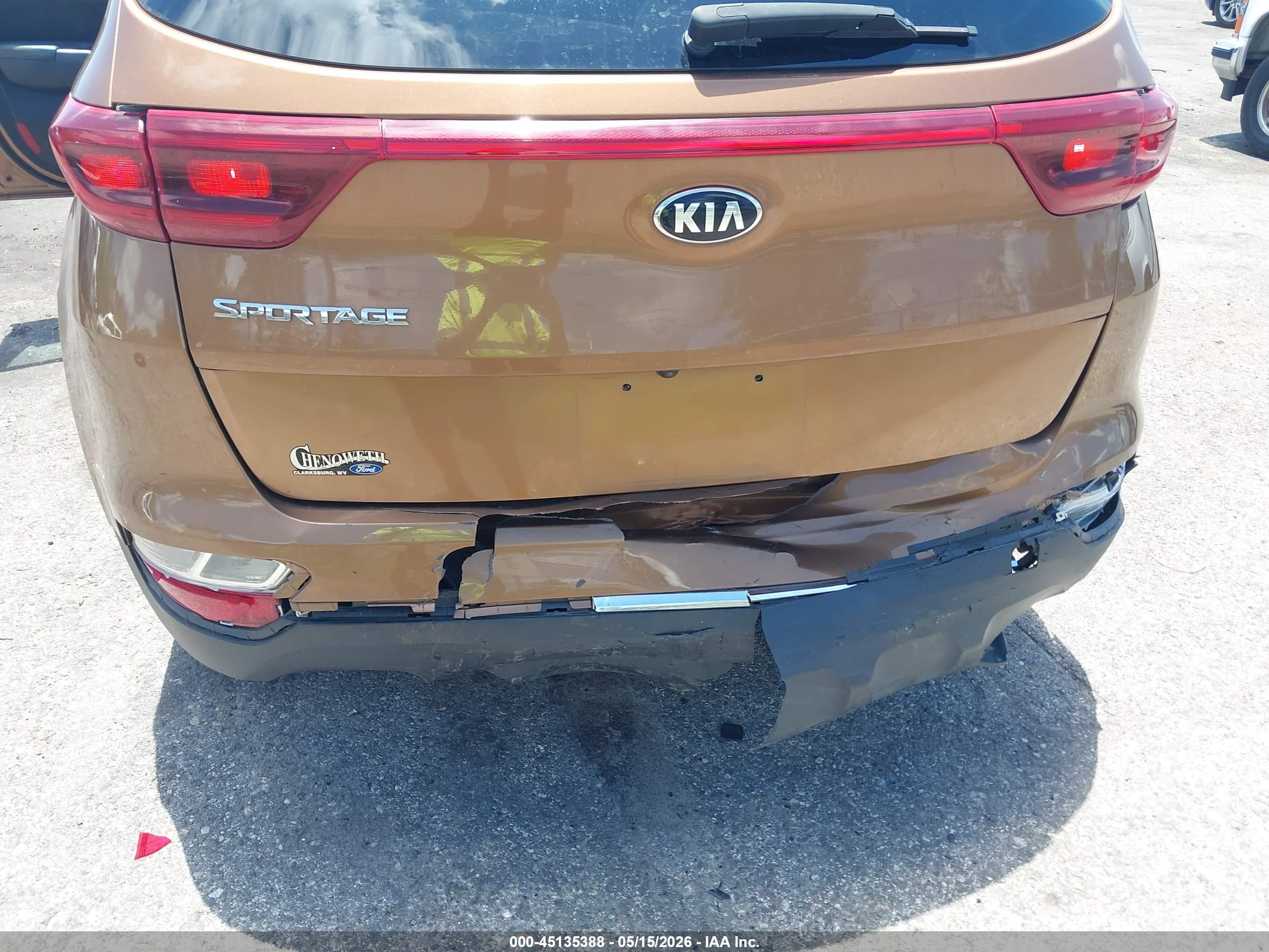2021 Kia Sportage Lx Gold vin: KNDPMCAC5M7875763