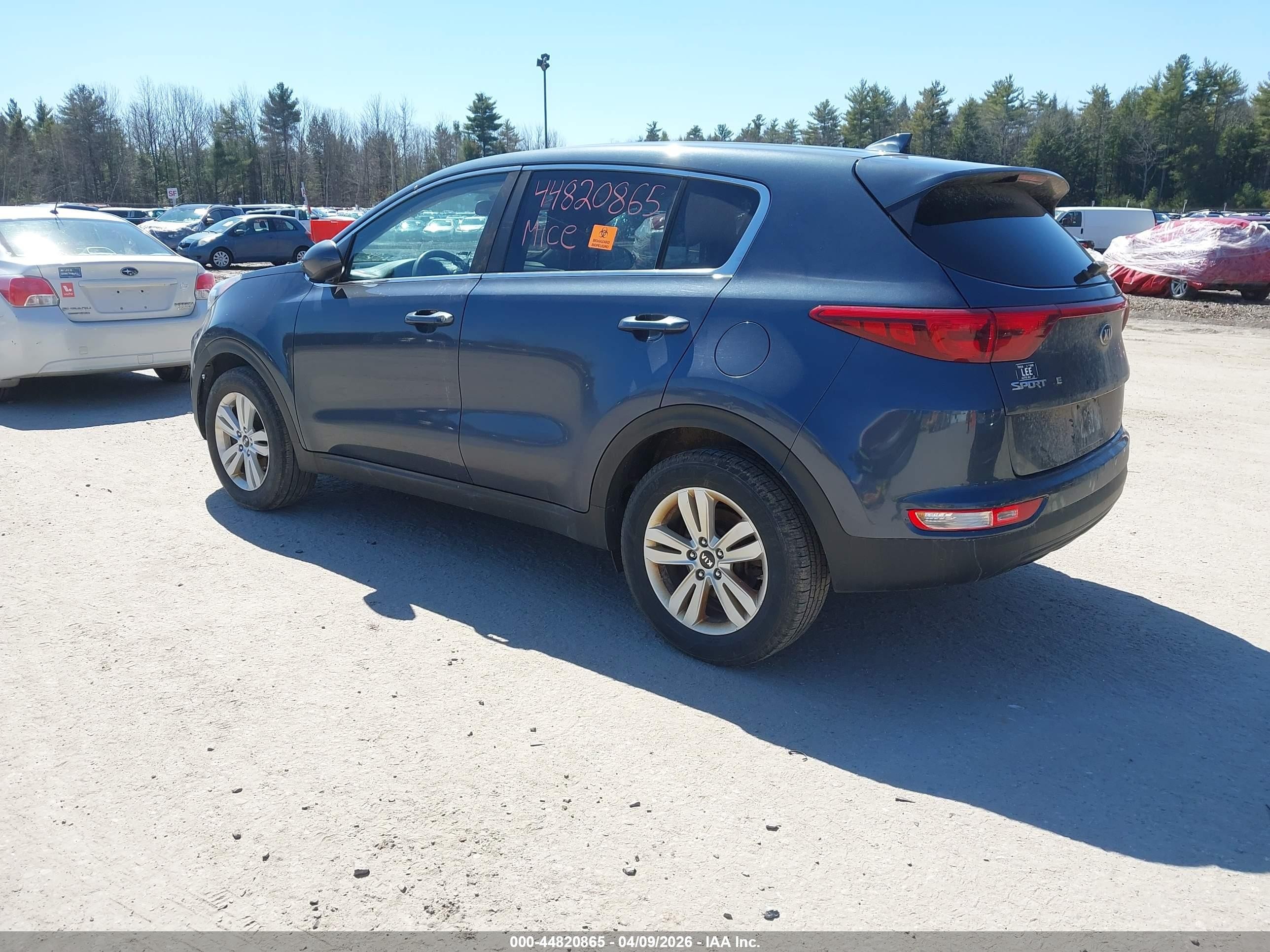 2018 Kia Sportage Lx Blue vin: KNDPMCAC6J7340405