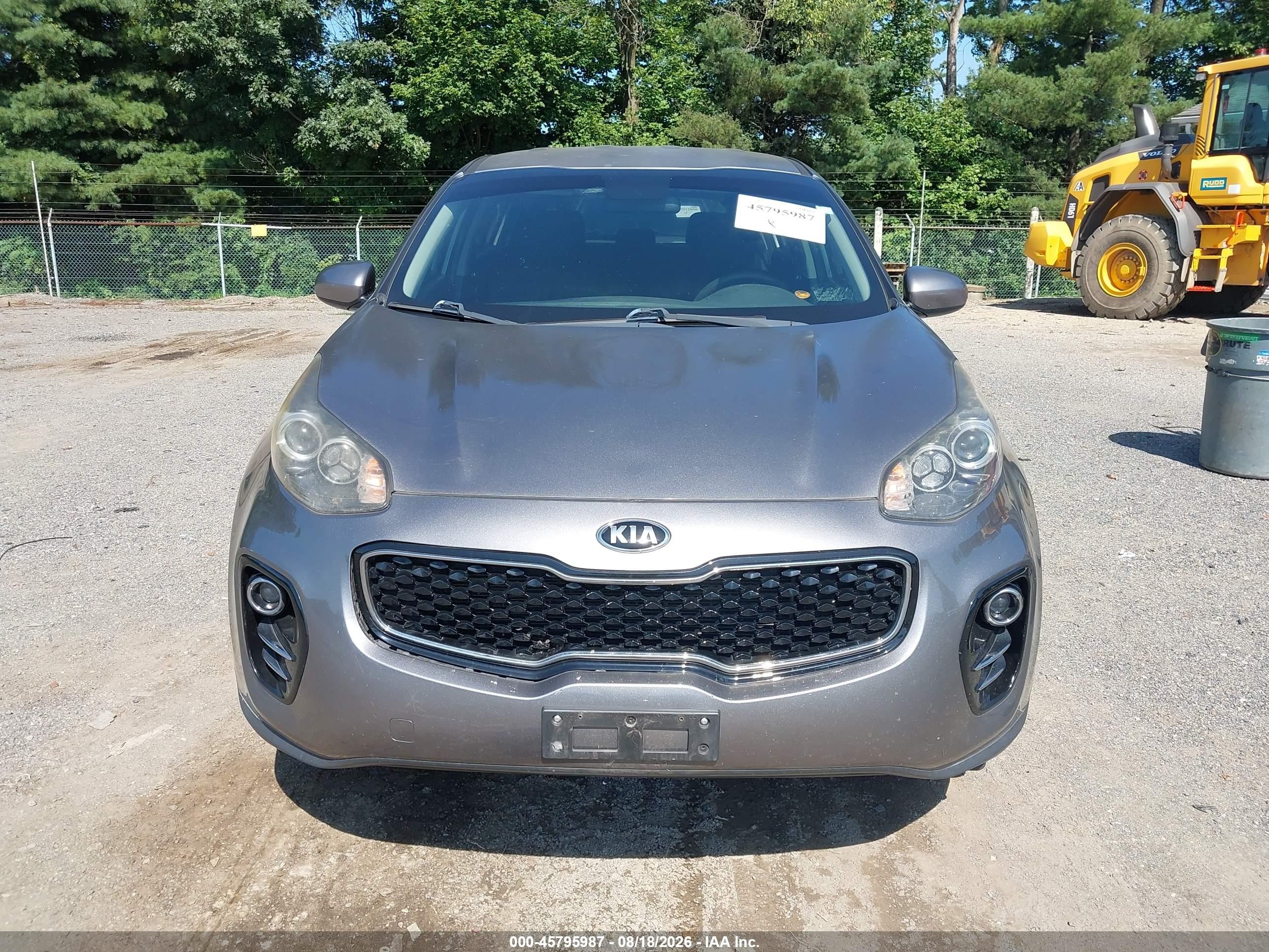 2018 Kia Sportage Lx Gray vin: KNDPMCAC6J7421307