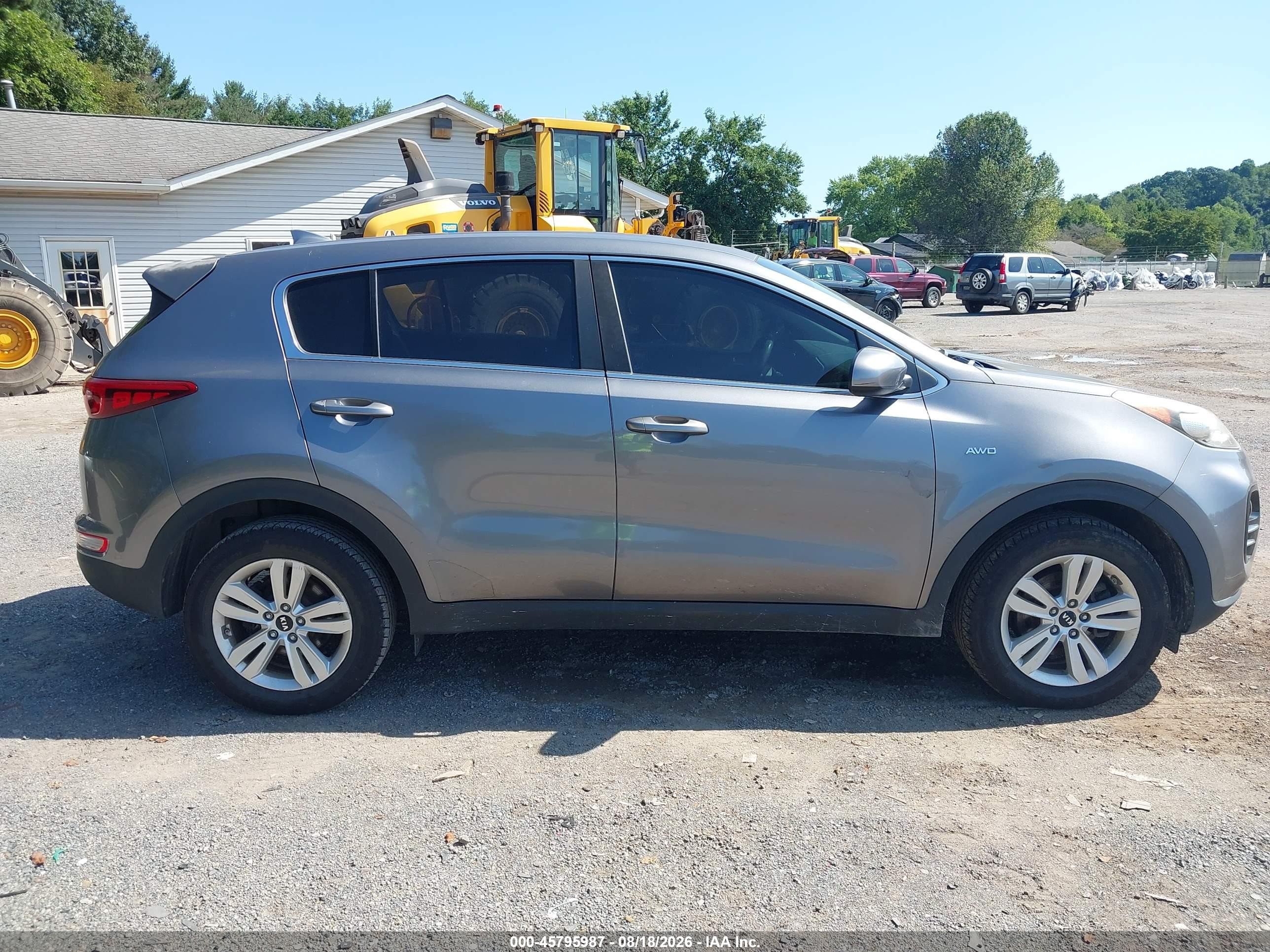 2018 Kia Sportage Lx Gray vin: KNDPMCAC6J7421307