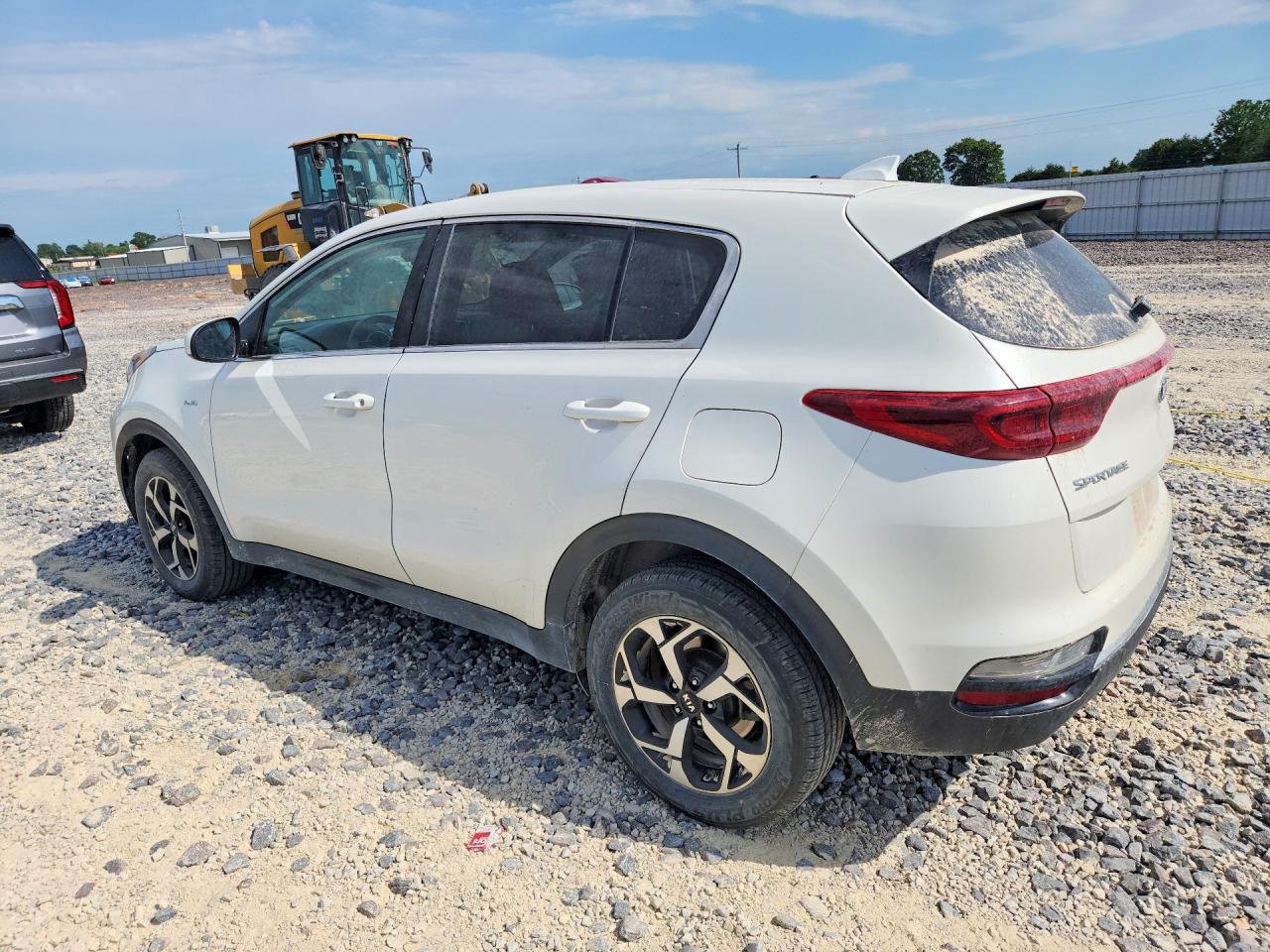 2021 Kia Sportage White vin: KNDPMCAC6M7912108