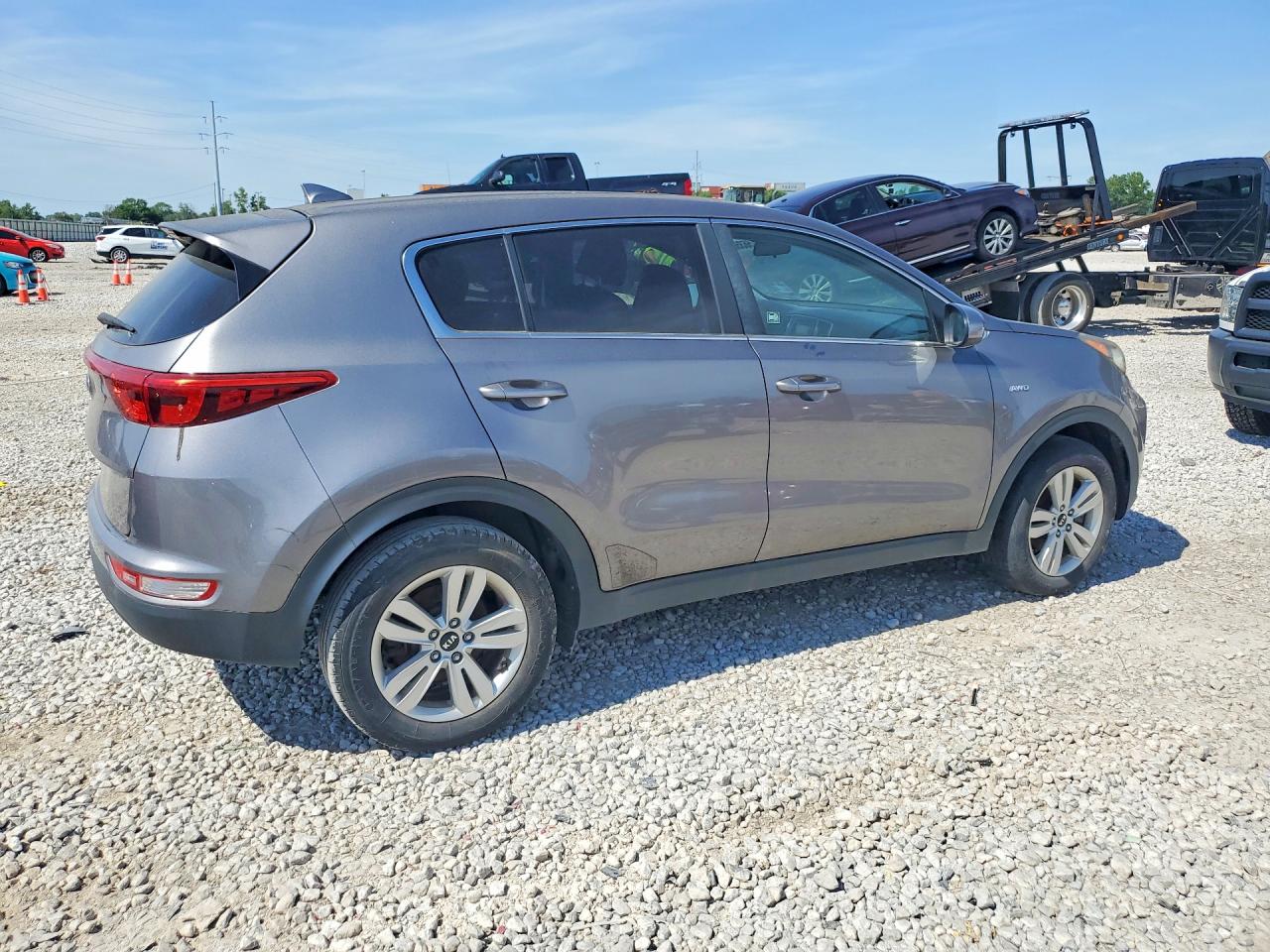 2018 Kia Sportage Lx Серый vin: KNDPMCAC7J7303914