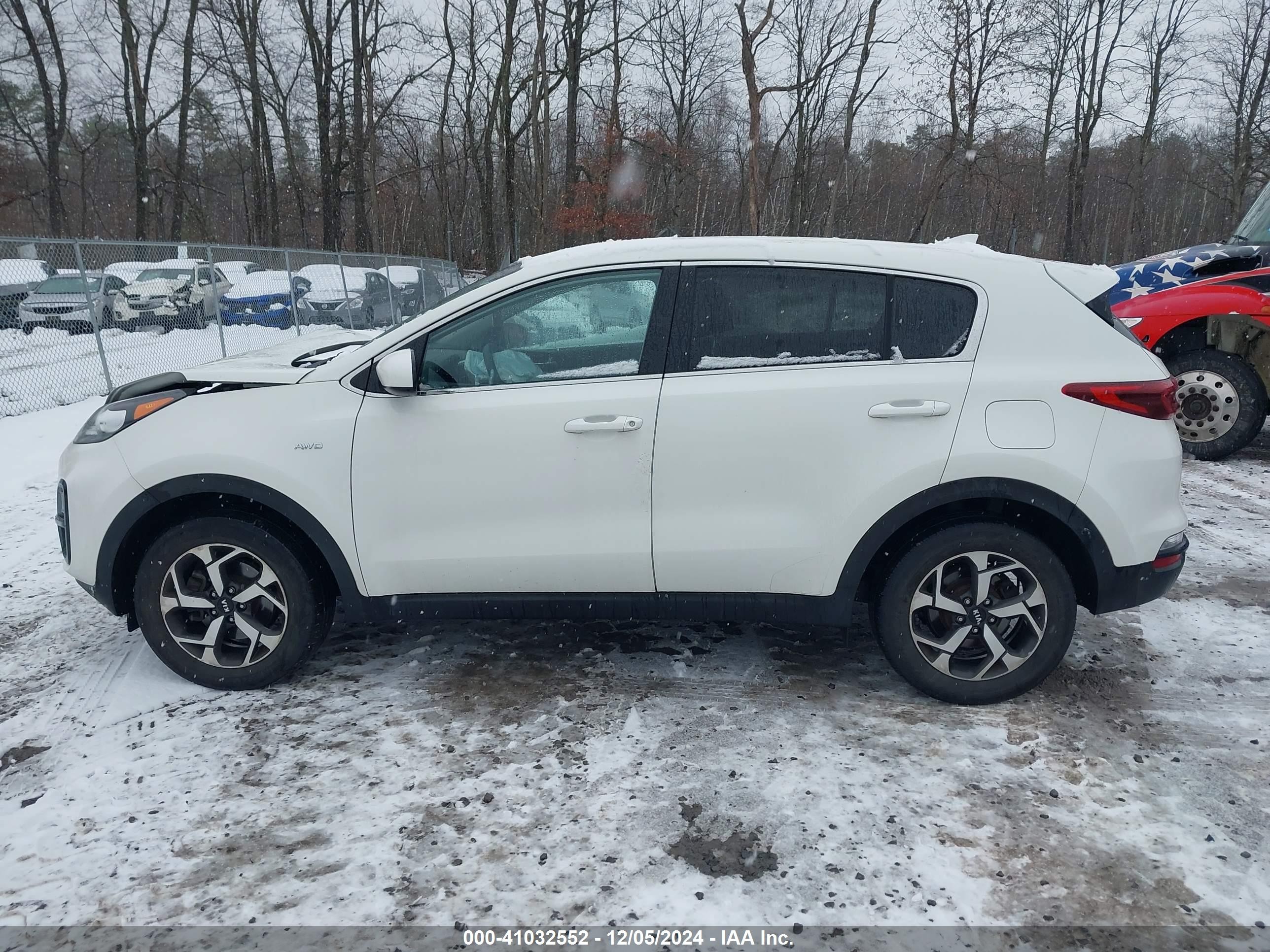 2020 Kia Sportage Lx White vin: KNDPMCAC8L7787918
