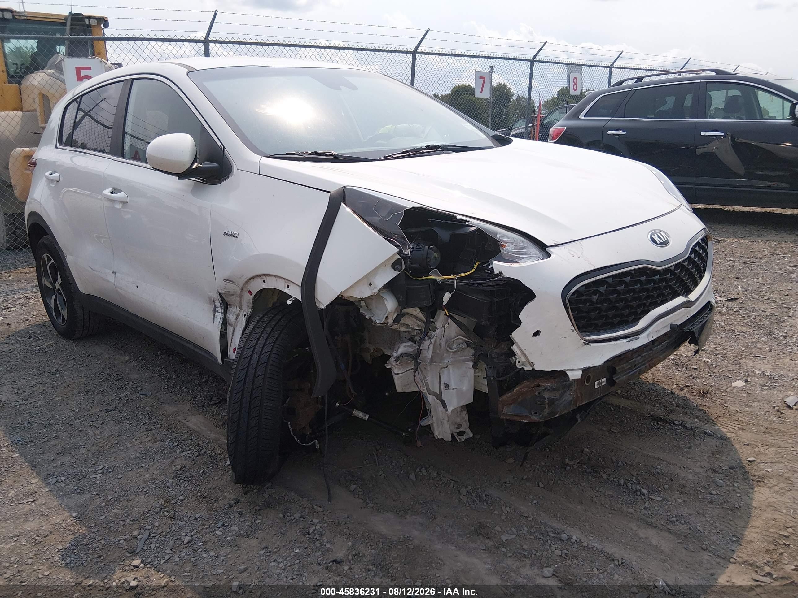 2020 Kia Sportage Lx White vin: KNDPMCAC8L7788518