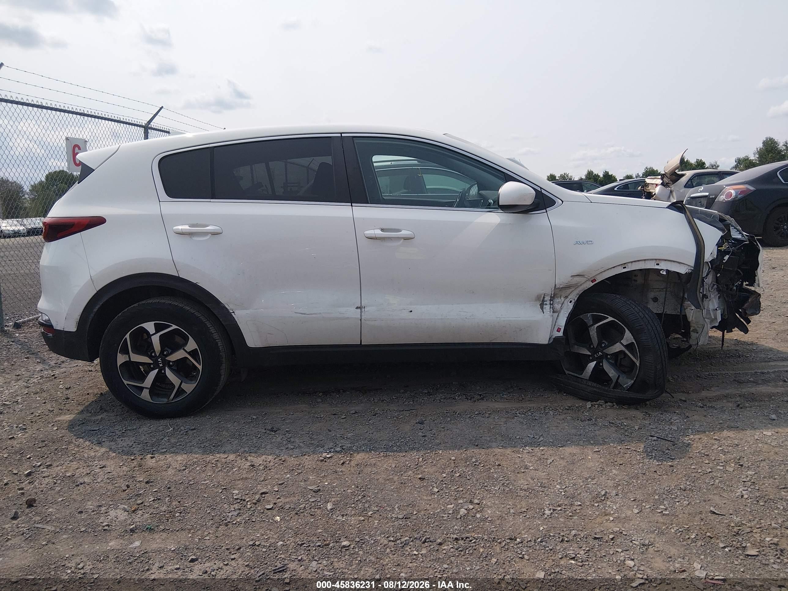 2020 Kia Sportage Lx White vin: KNDPMCAC8L7788518
