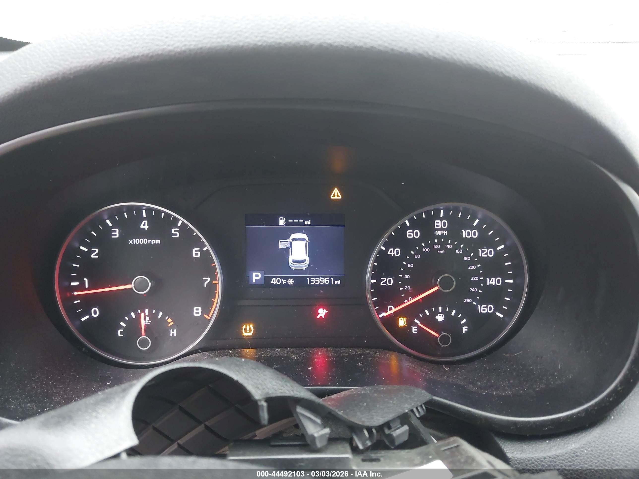 2021 Kia Sportage Lx White vin: KNDPMCAC8M7933610