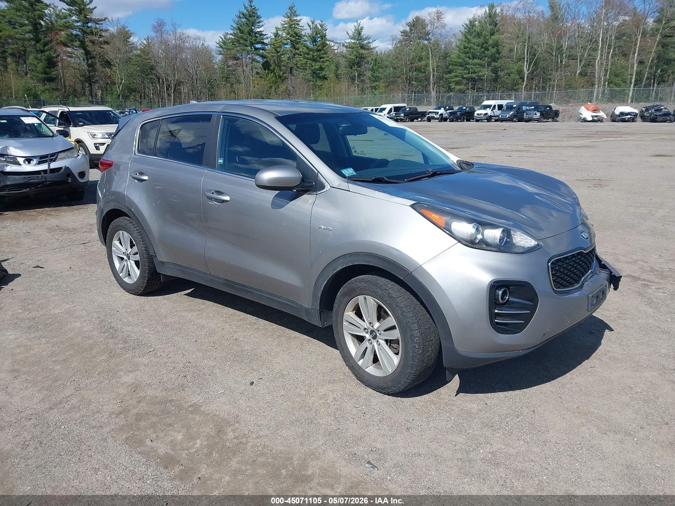 2019 Kia Sportage Lx Gray vin: KNDPMCACXK7609300