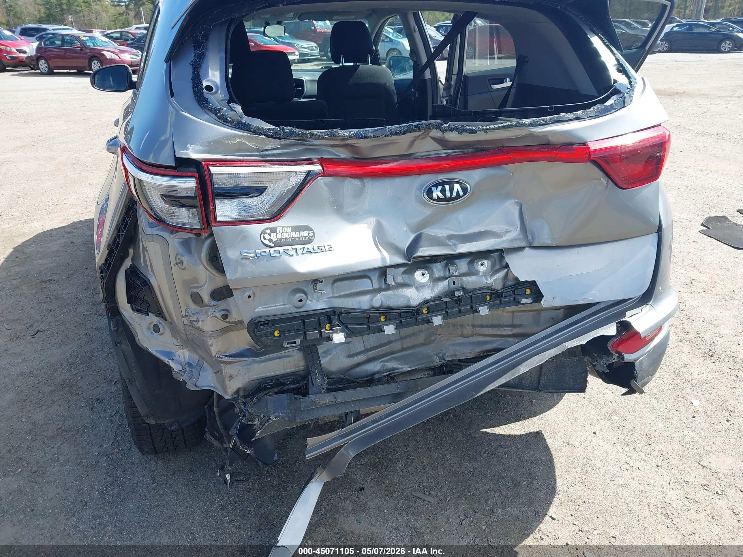 2019 Kia Sportage Lx Gray vin: KNDPMCACXK7609300