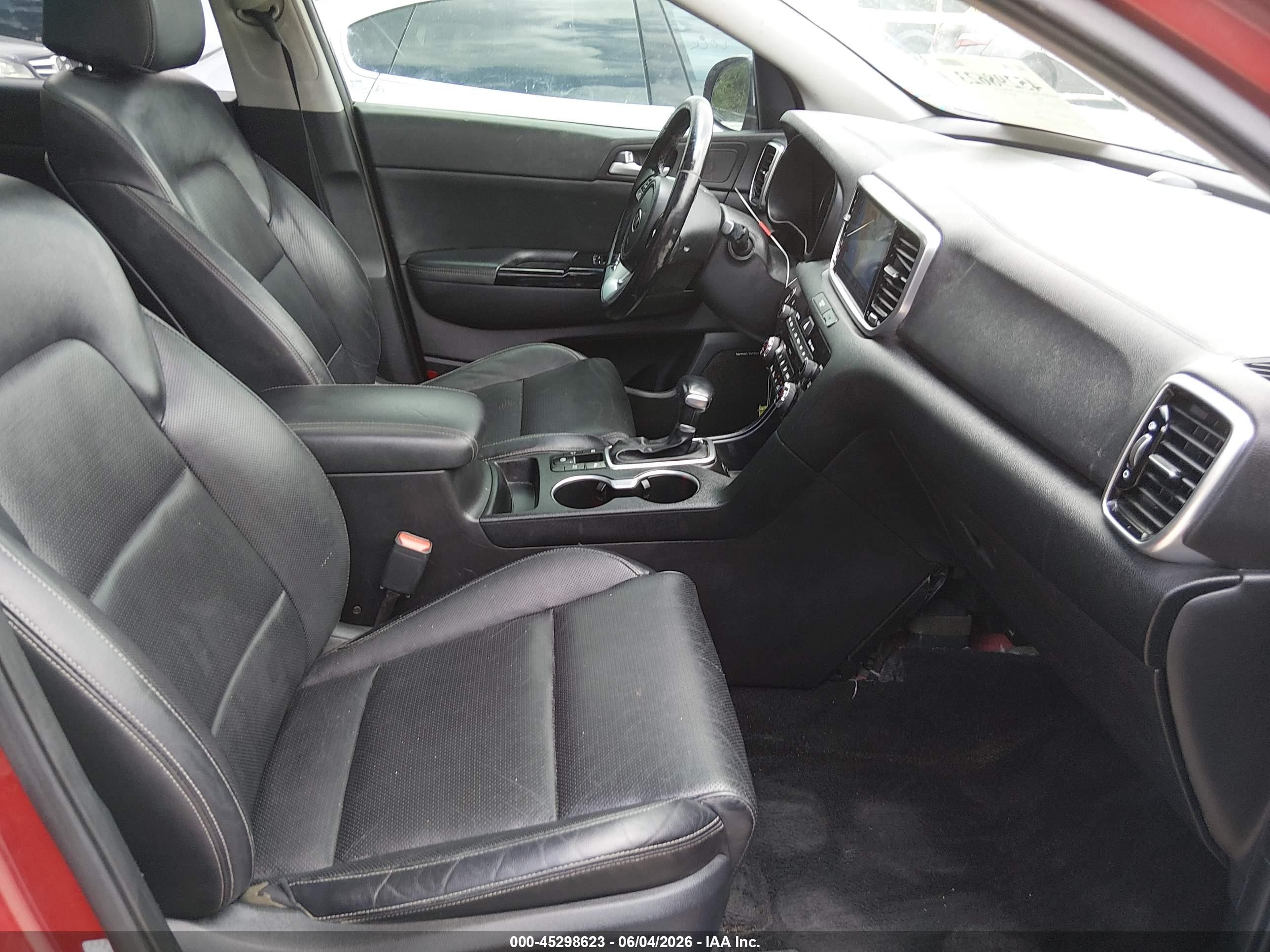 2020 Kia Sportage Ex Maroon vin: KNDPN3AC0L7786064