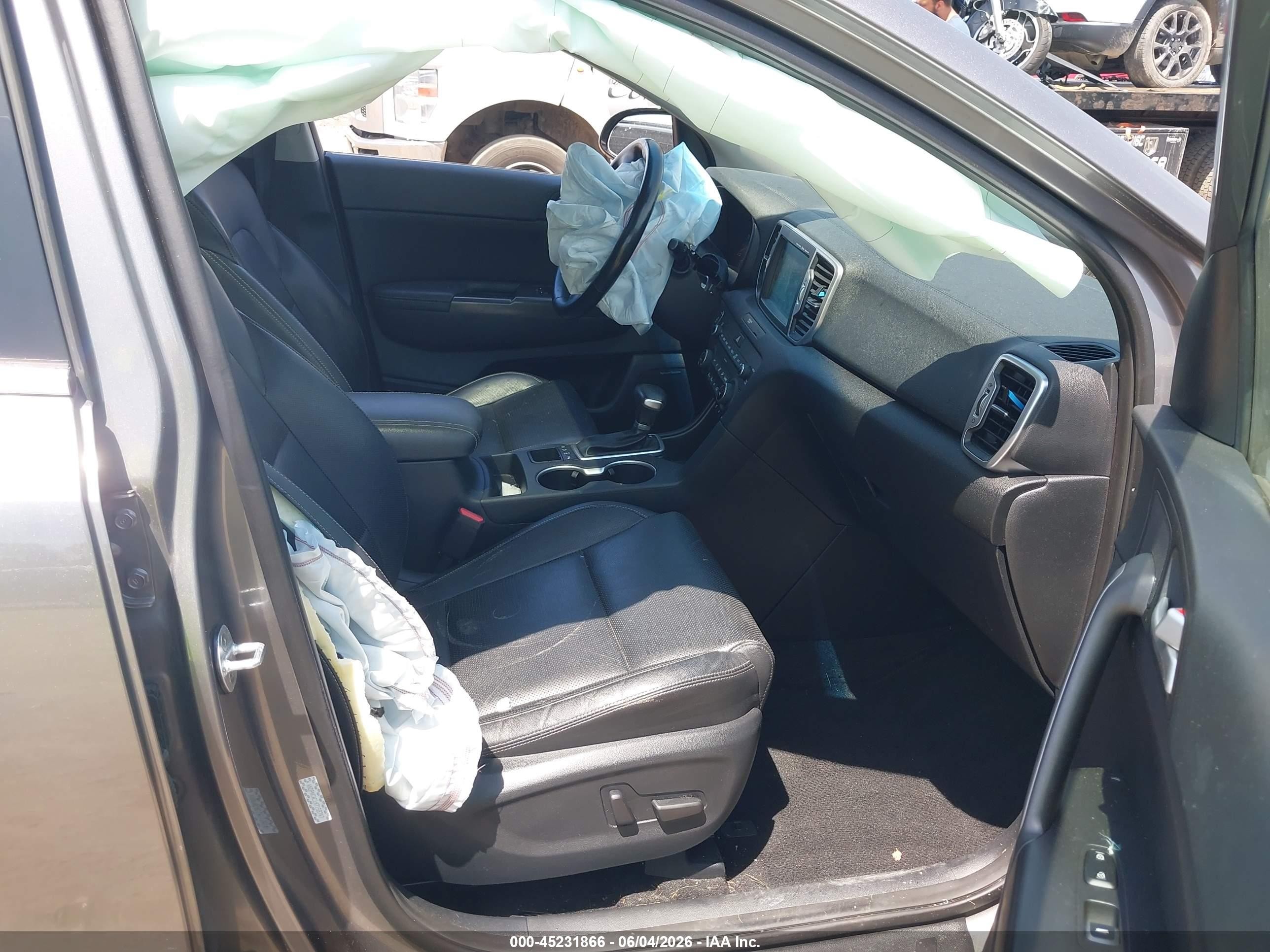 2017 Kia Sportage Ex Gray vin: KNDPNCAC1H7158747