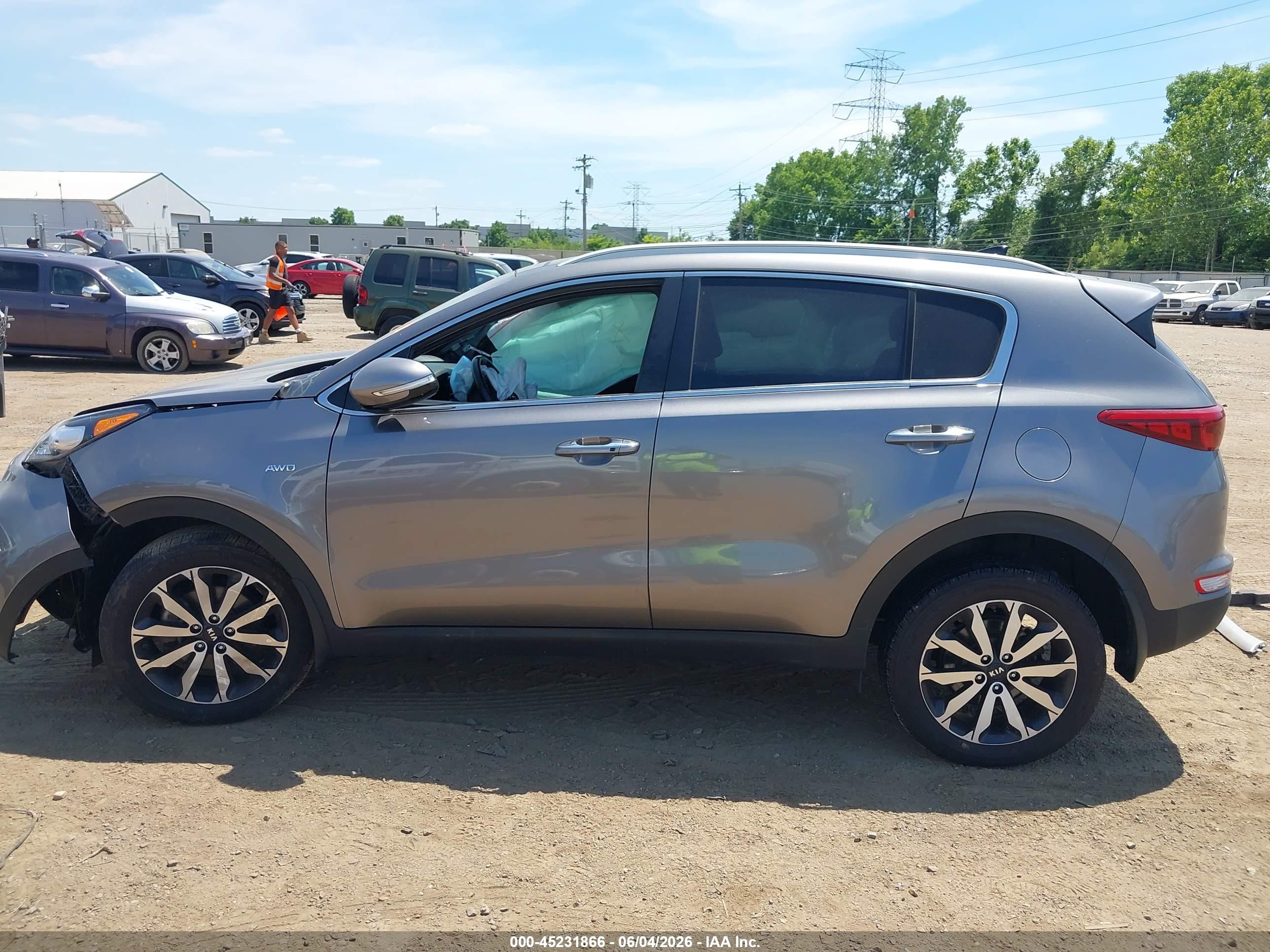 2017 Kia Sportage Ex Gray vin: KNDPNCAC1H7158747