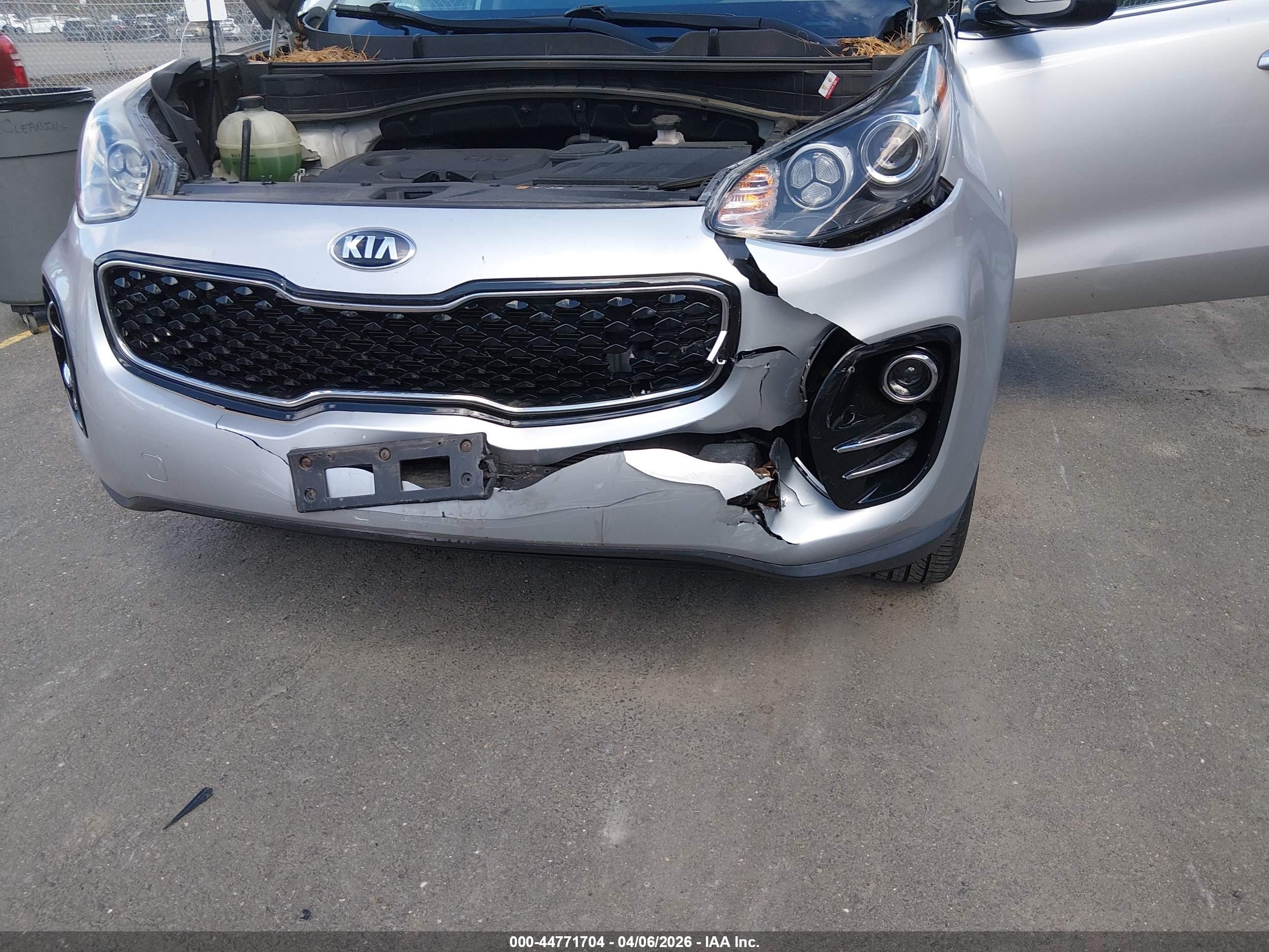 2019 Kia Sportage Ex Silver vin: KNDPNCAC1K7625690