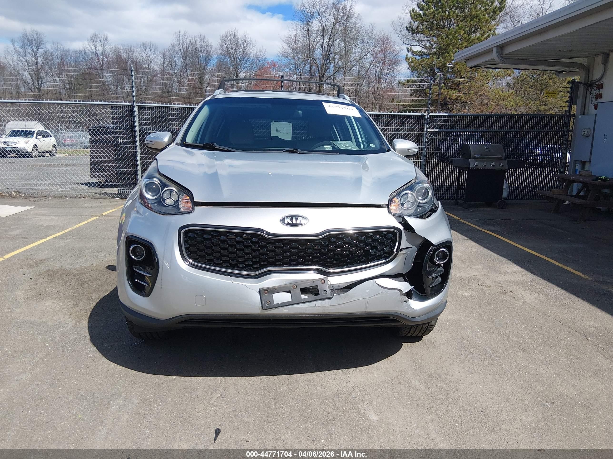 2019 Kia Sportage Ex Silver vin: KNDPNCAC1K7625690