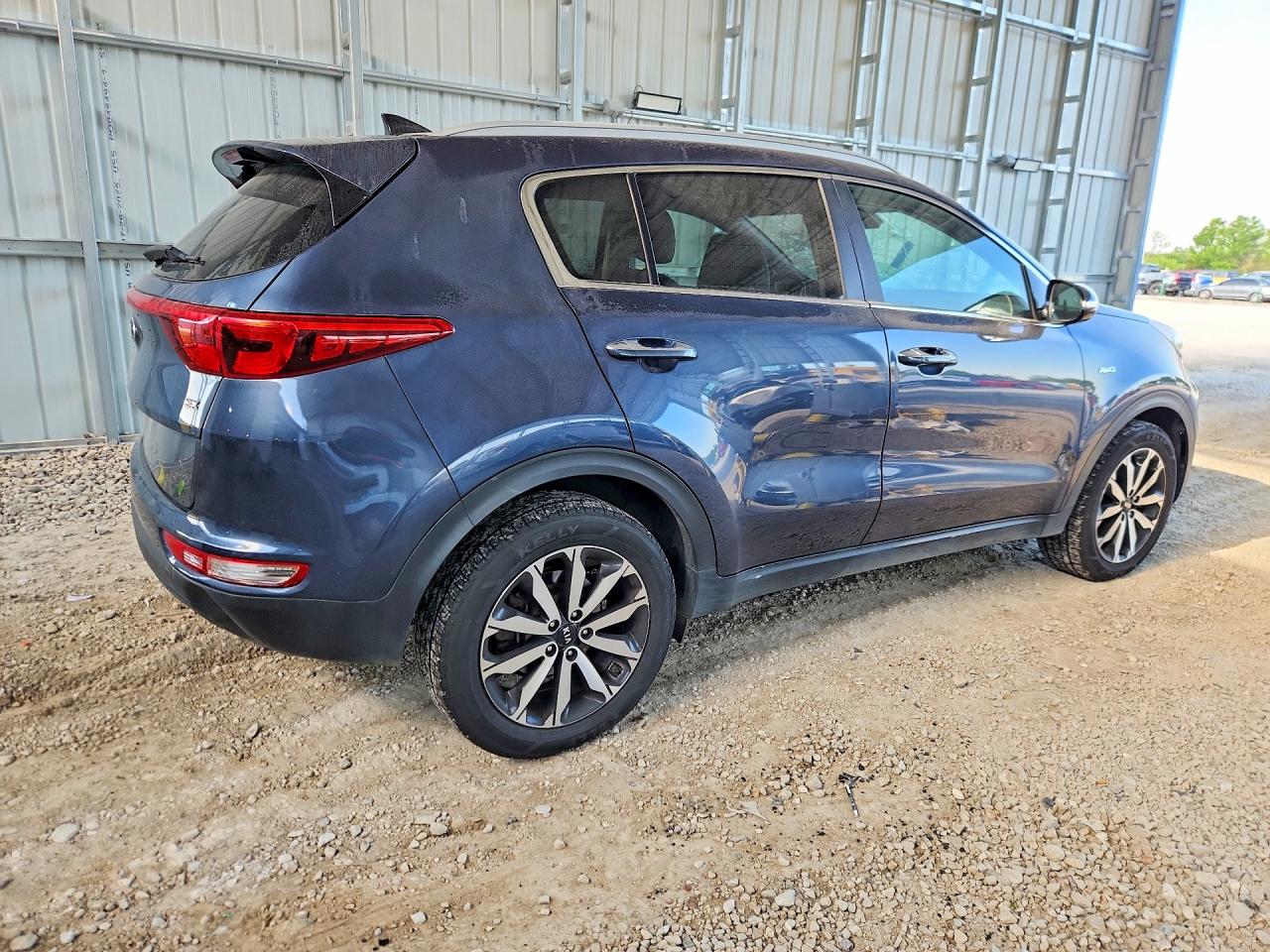 2017 Kia Sportage Ex Blue vin: KNDPNCAC3H7202084