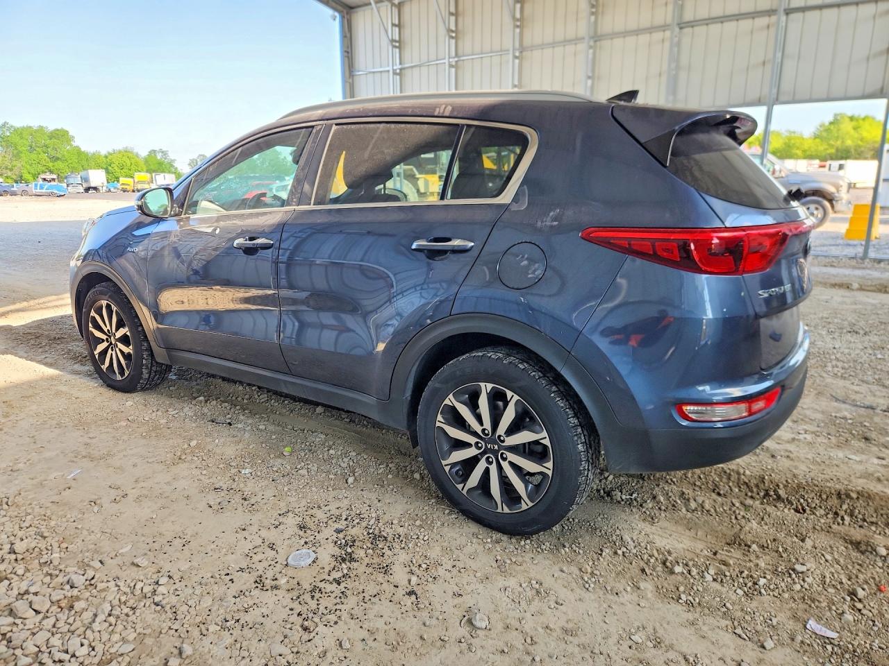 2017 Kia Sportage Ex Blue vin: KNDPNCAC3H7202084