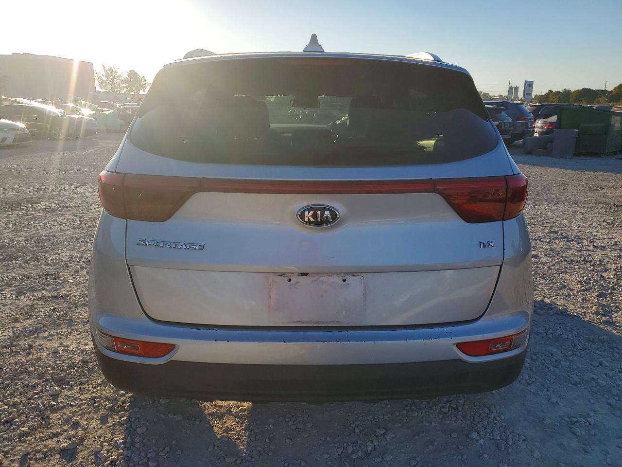 2017 Kia Sportage Ex Silver vin: KNDPNCAC6H7207103
