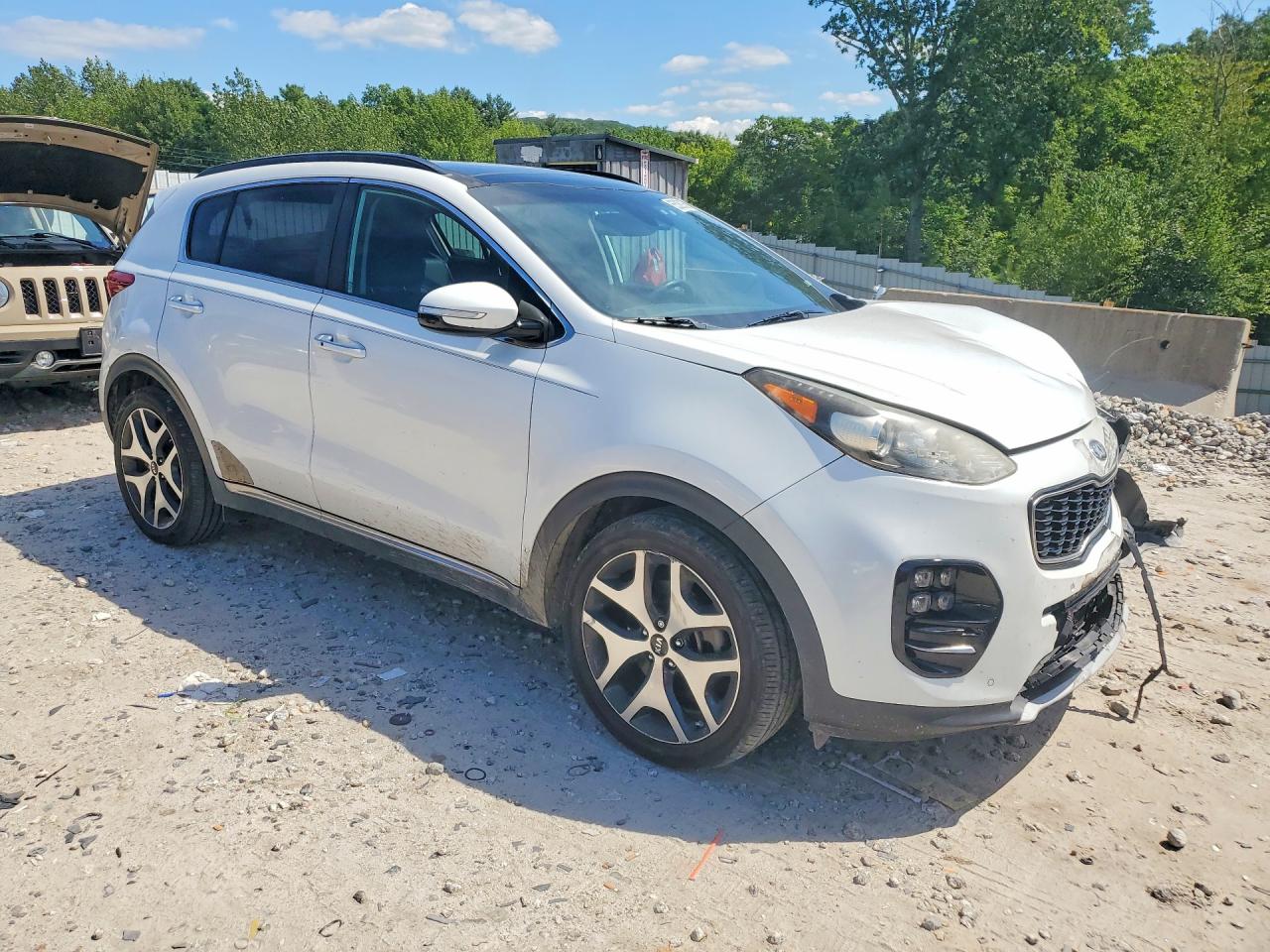 2018 Kia Sportage Sx White vin: KNDPR3A62J7370853
