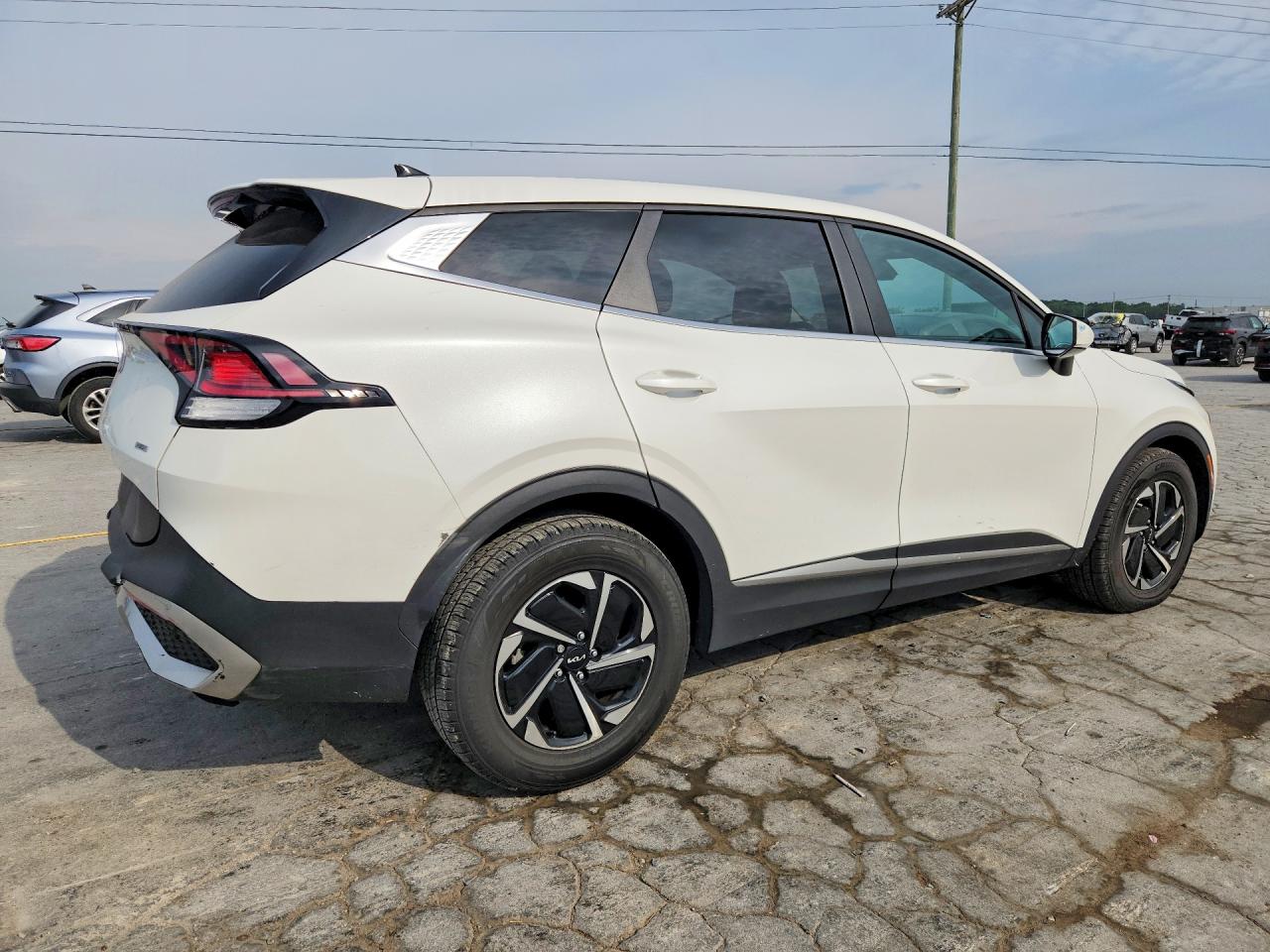 2023 Kia Sportage Lx Белый vin: KNDPU3AG1P7074058